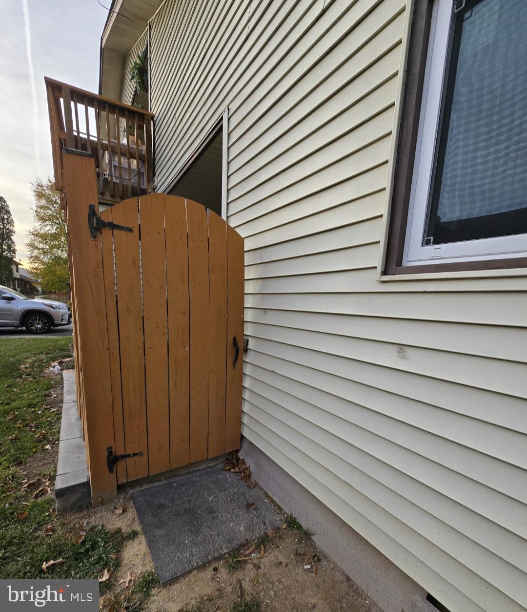 PINEWOOD LAWNS - Residential