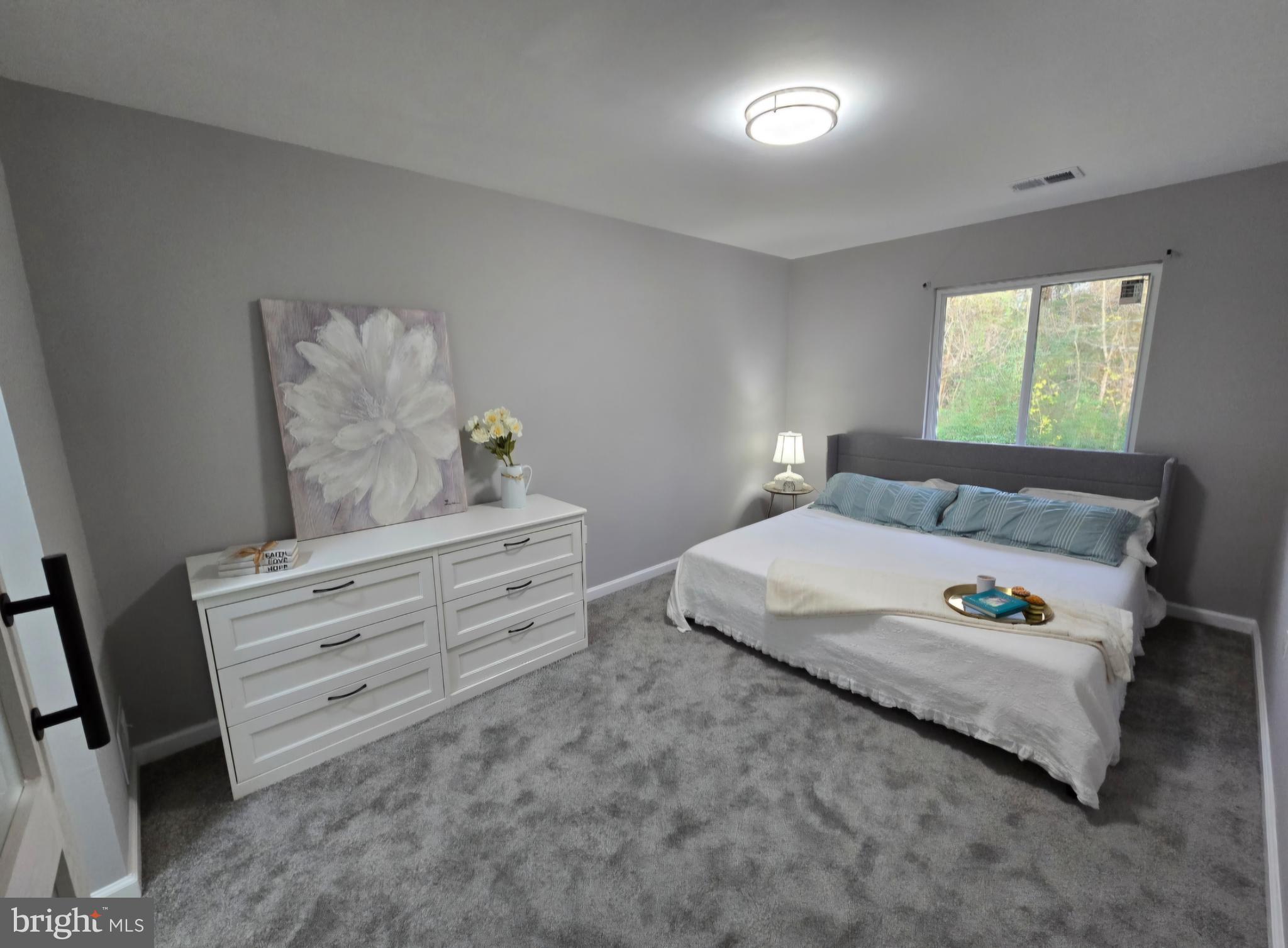 PINEWOOD LAWNS - Residential