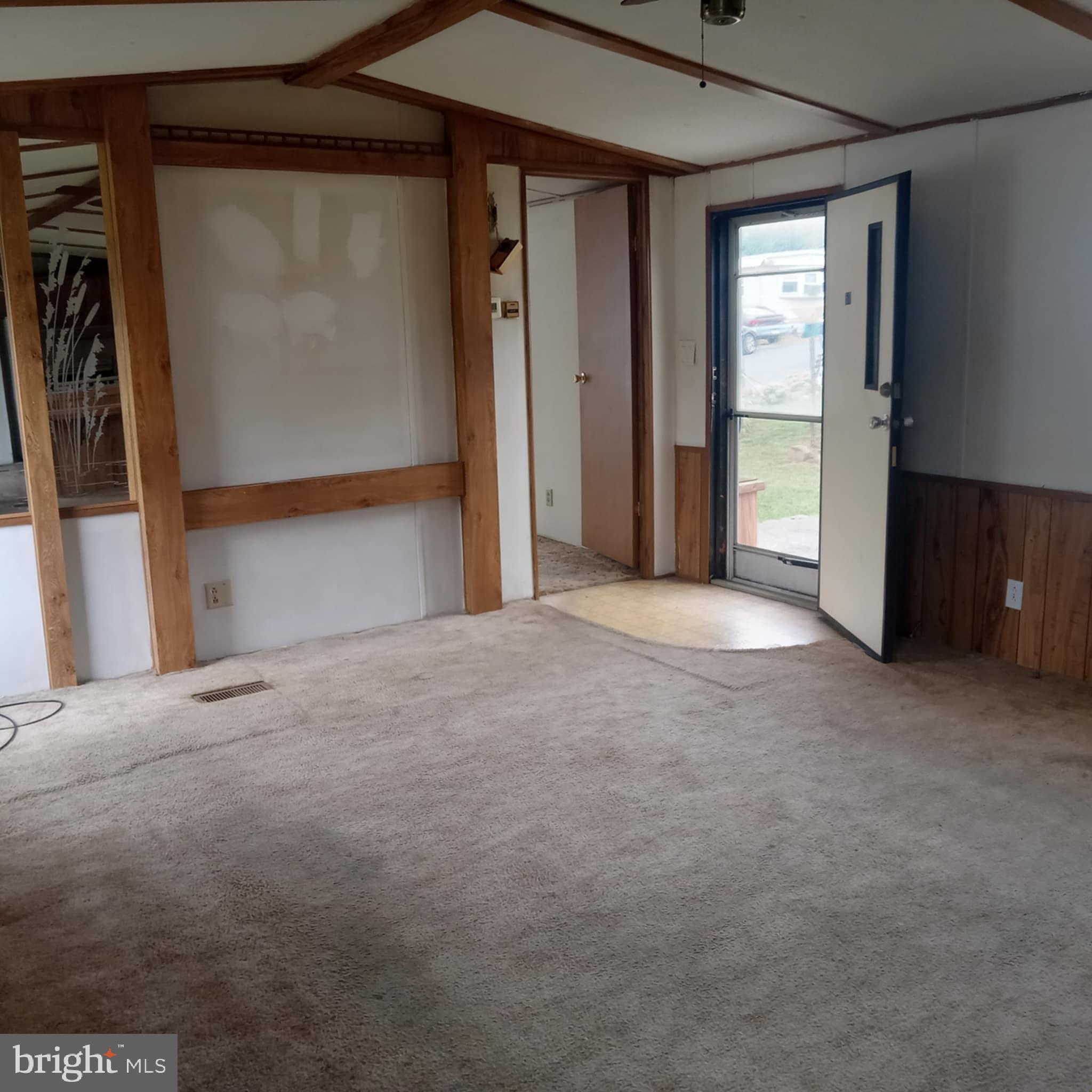 SILVER SPRING - Residential