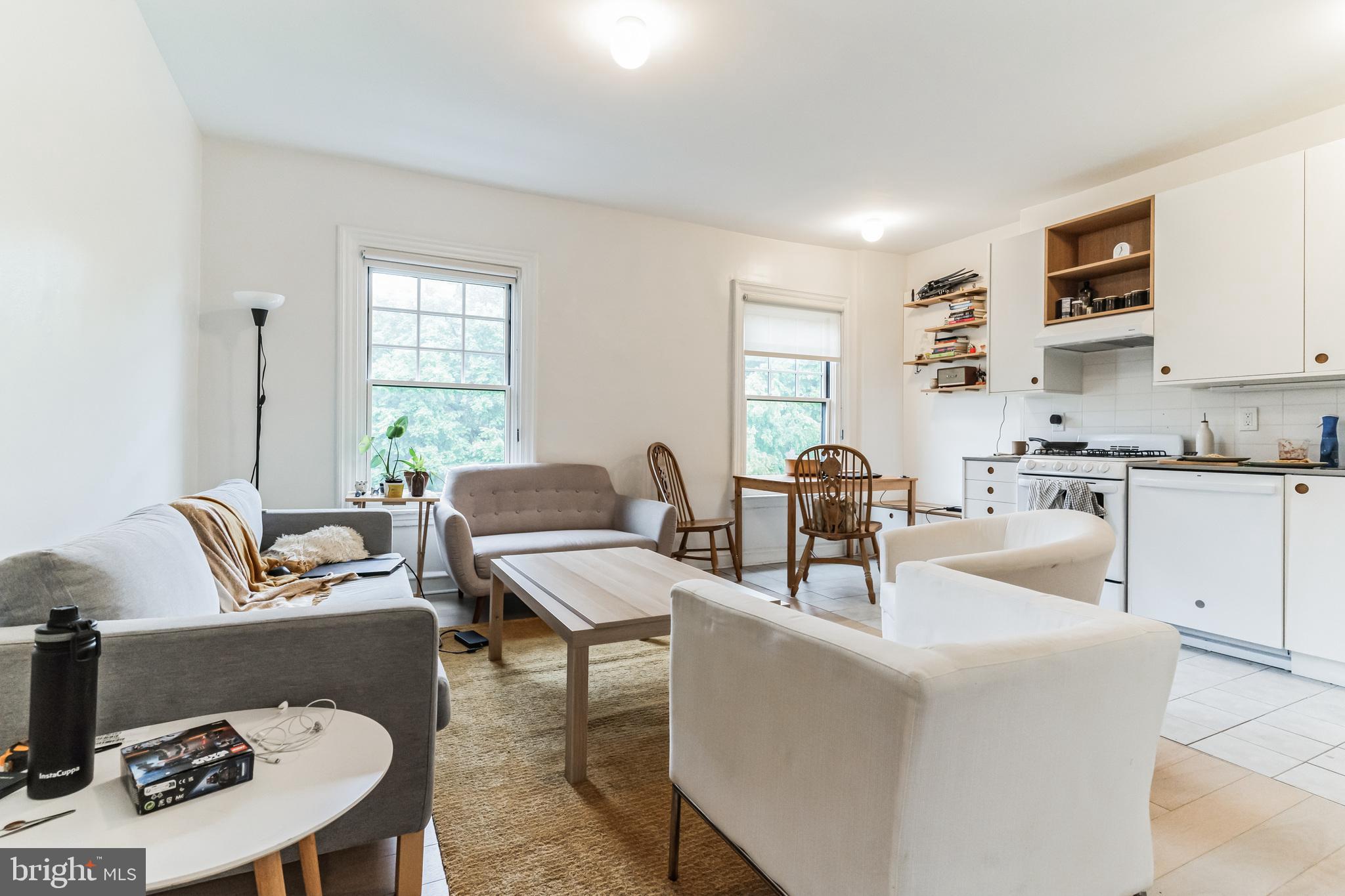 WASHINGTON SQ WEST - Residential Income