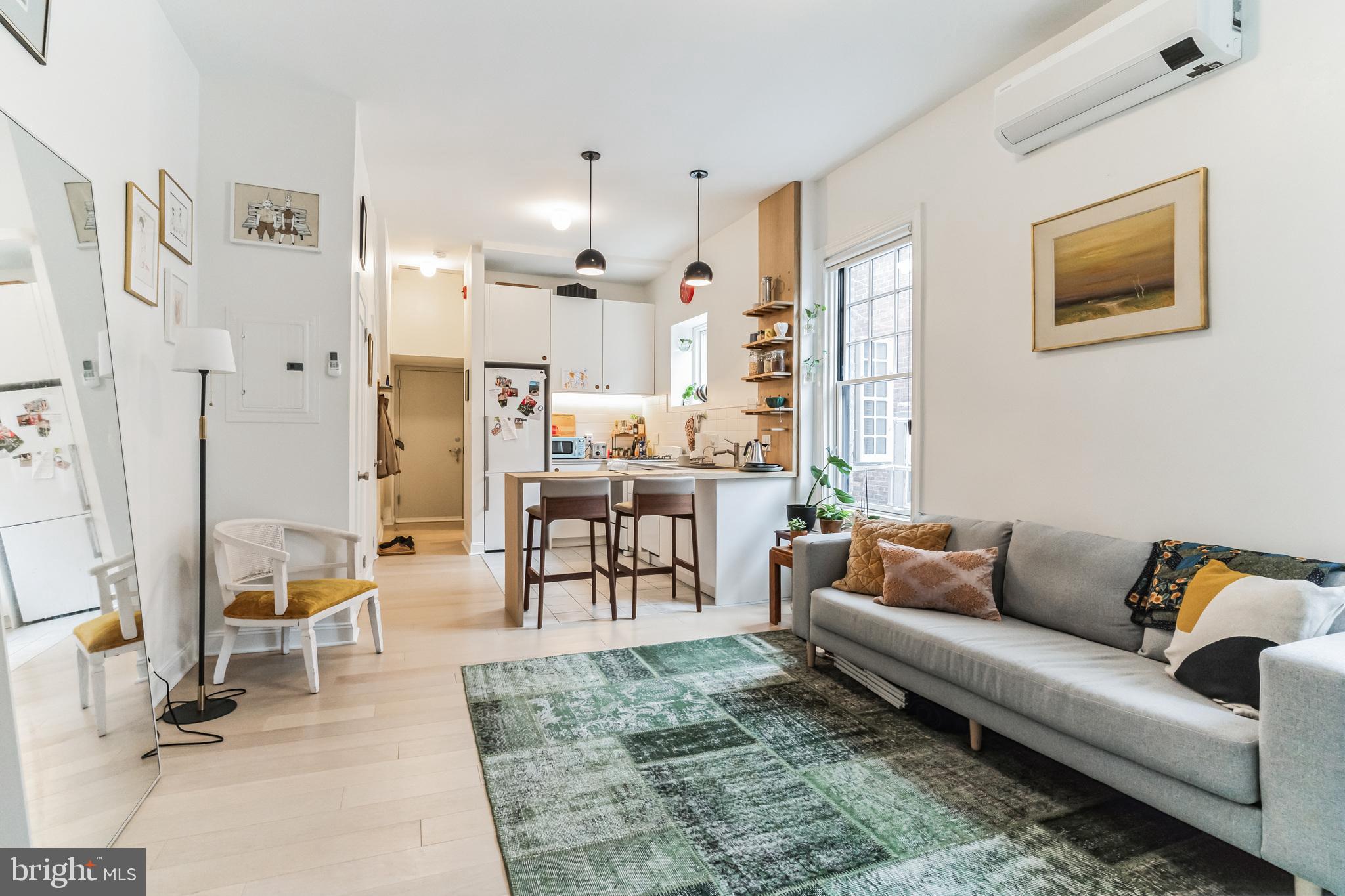 WASHINGTON SQ WEST - Residential Income