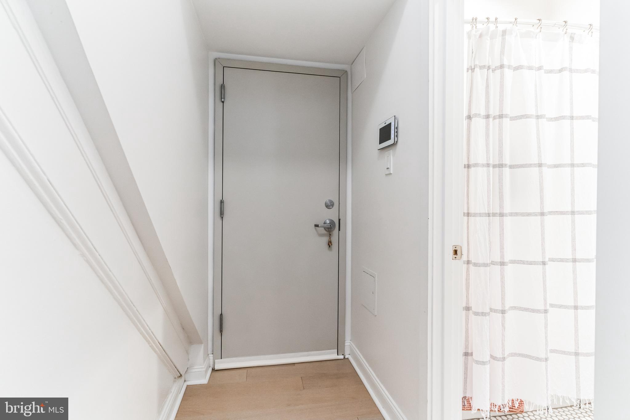 WASHINGTON SQ WEST - Residential Income