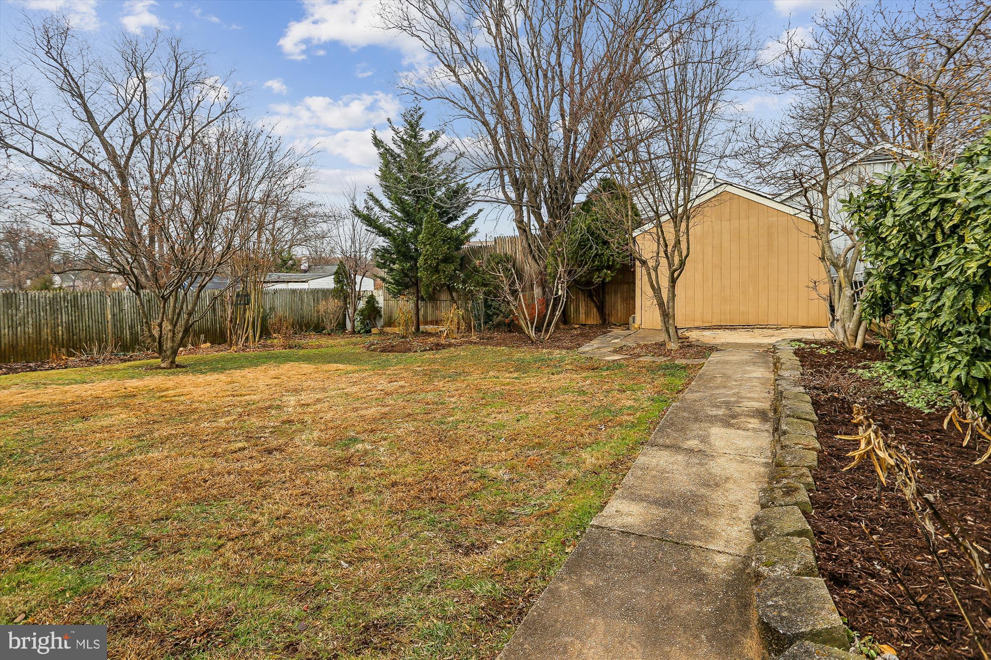 VEIRS MILL VILLAGE - Residential