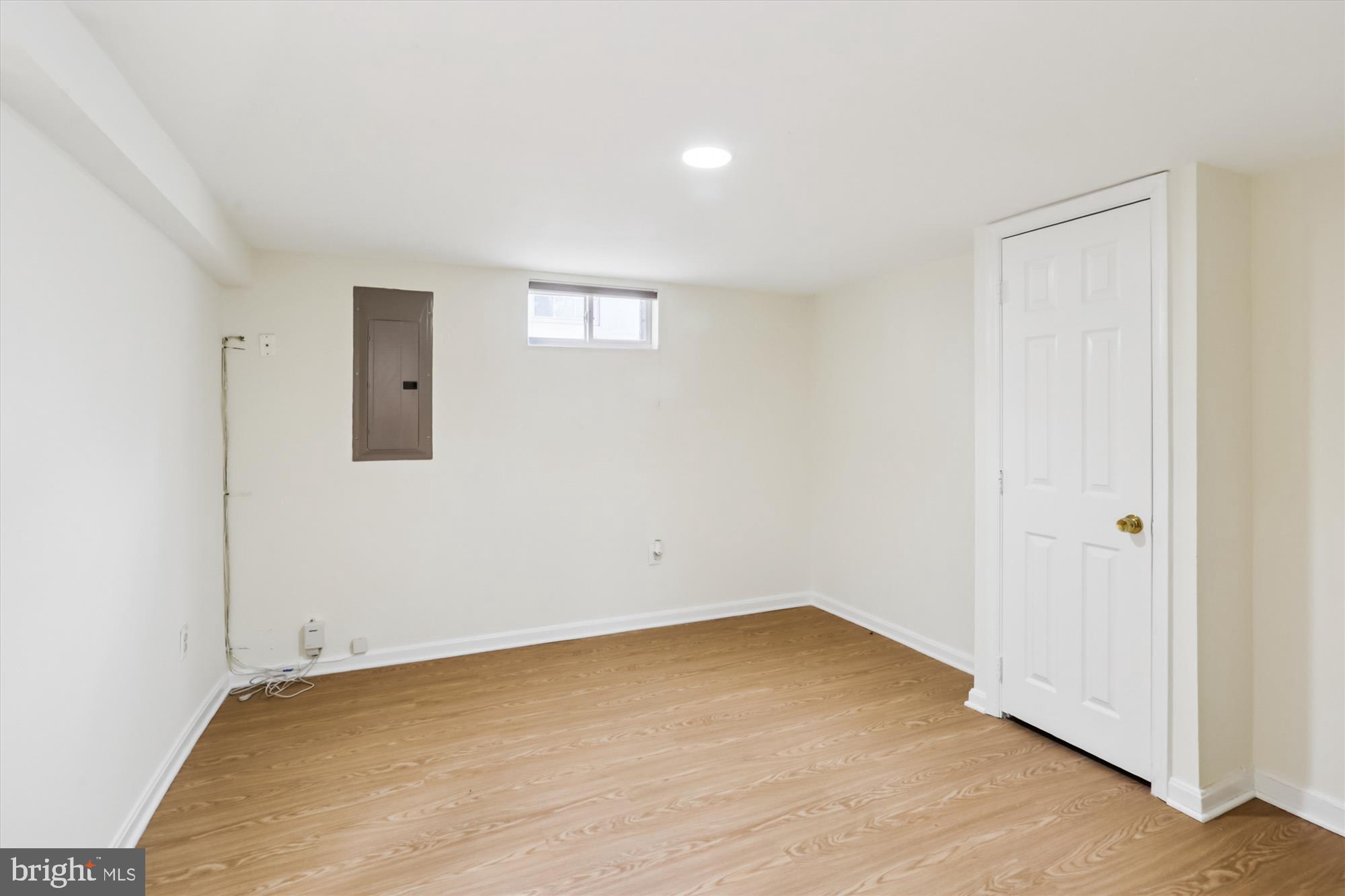 VEIRS MILL VILLAGE - Residential