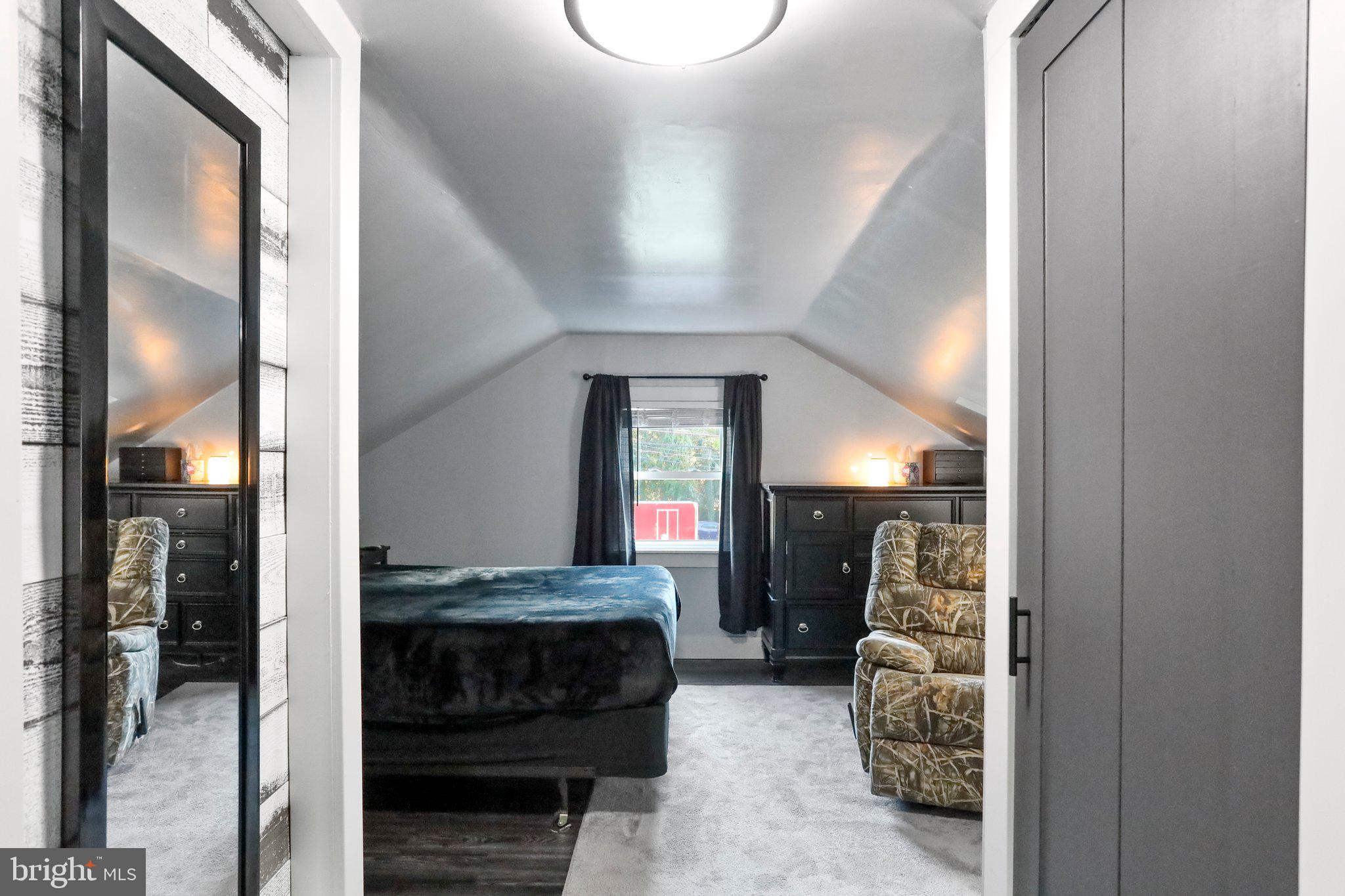 OAK RIDGE - Residential