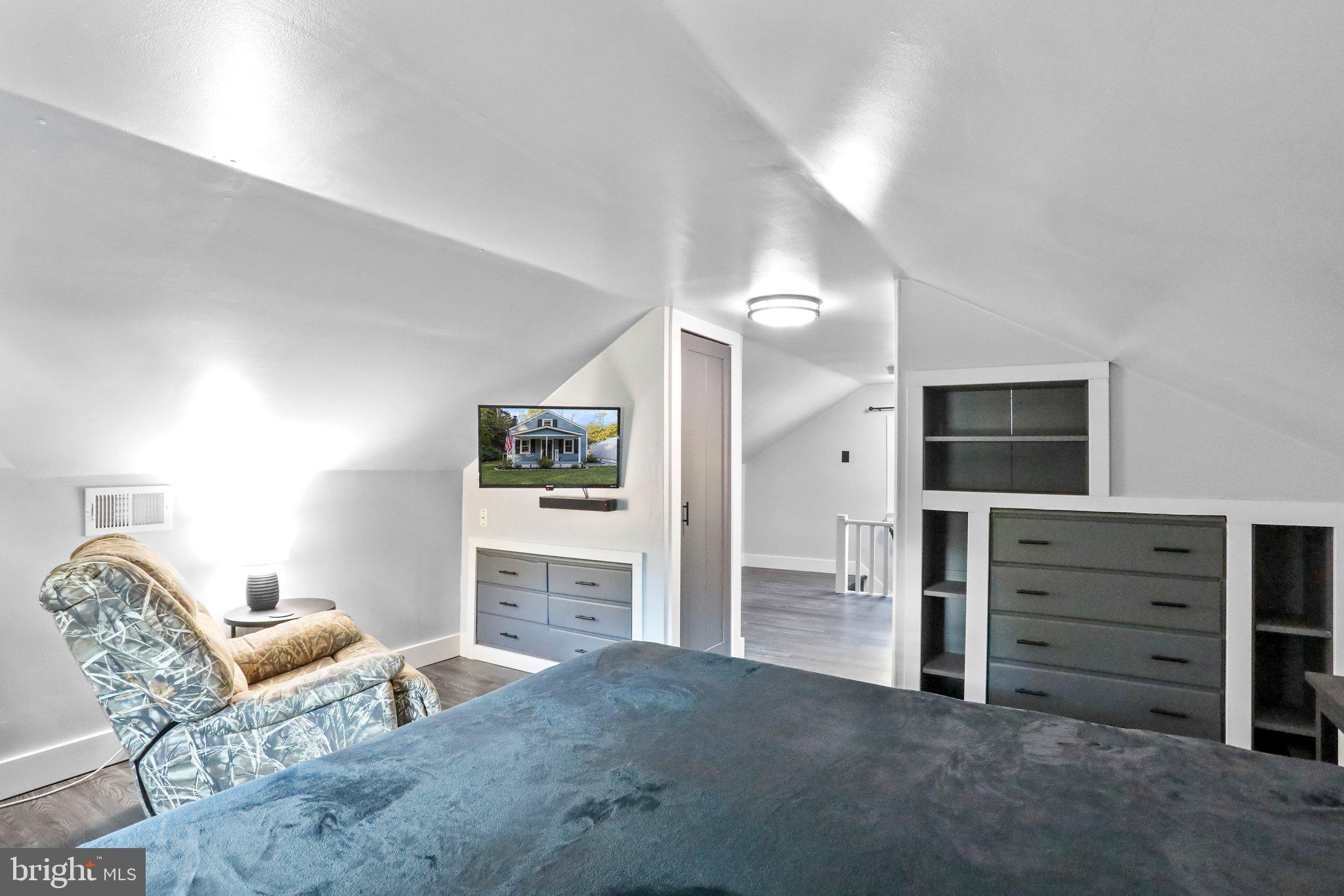 OAK RIDGE - Residential