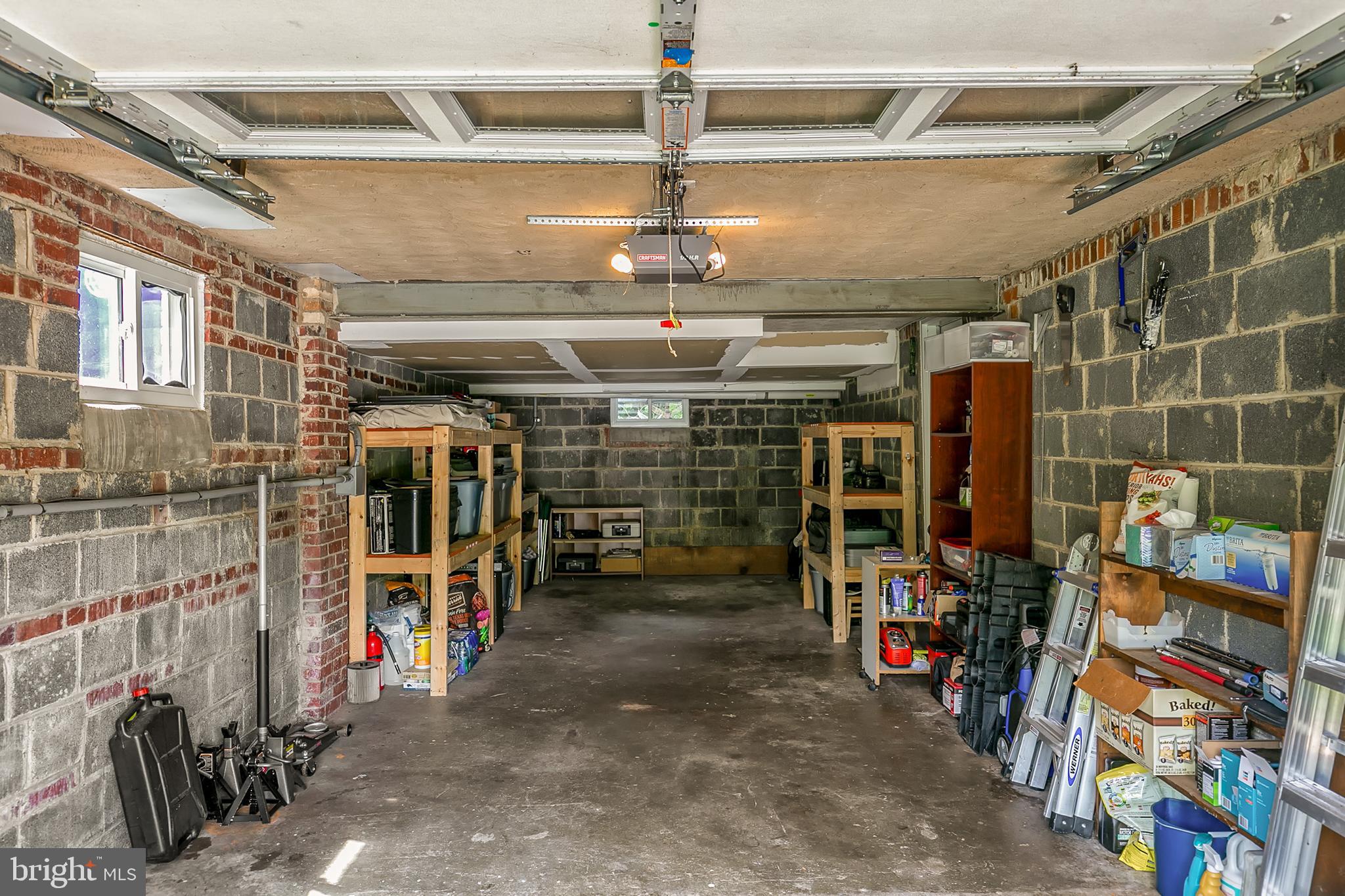 HIGHLAND VIEW - Residential