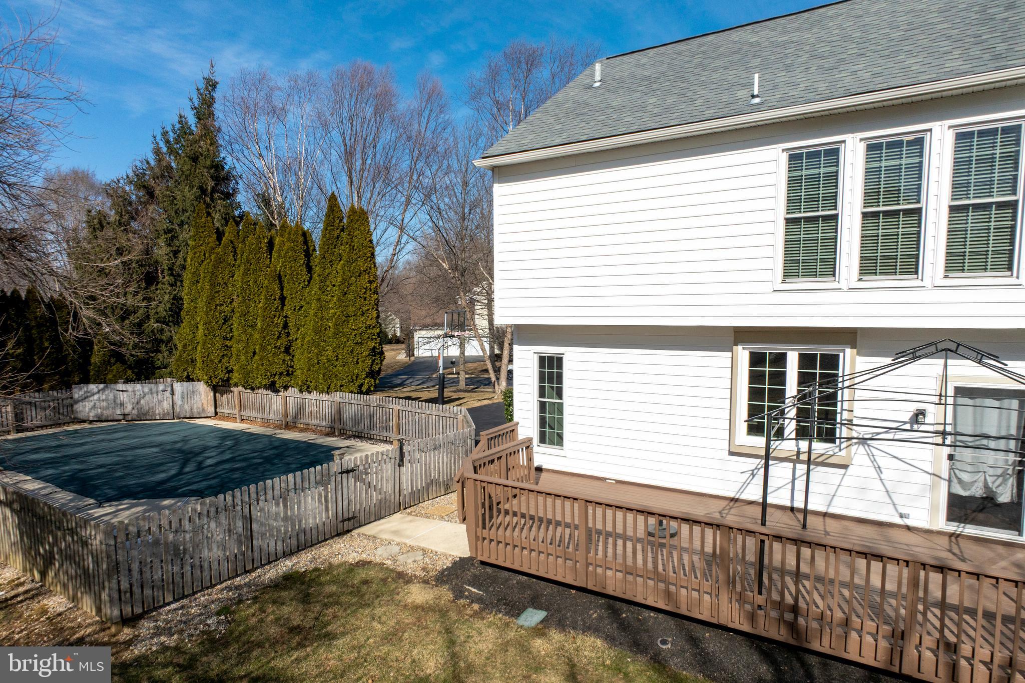 SMITHFIELD ESTATES - Residential