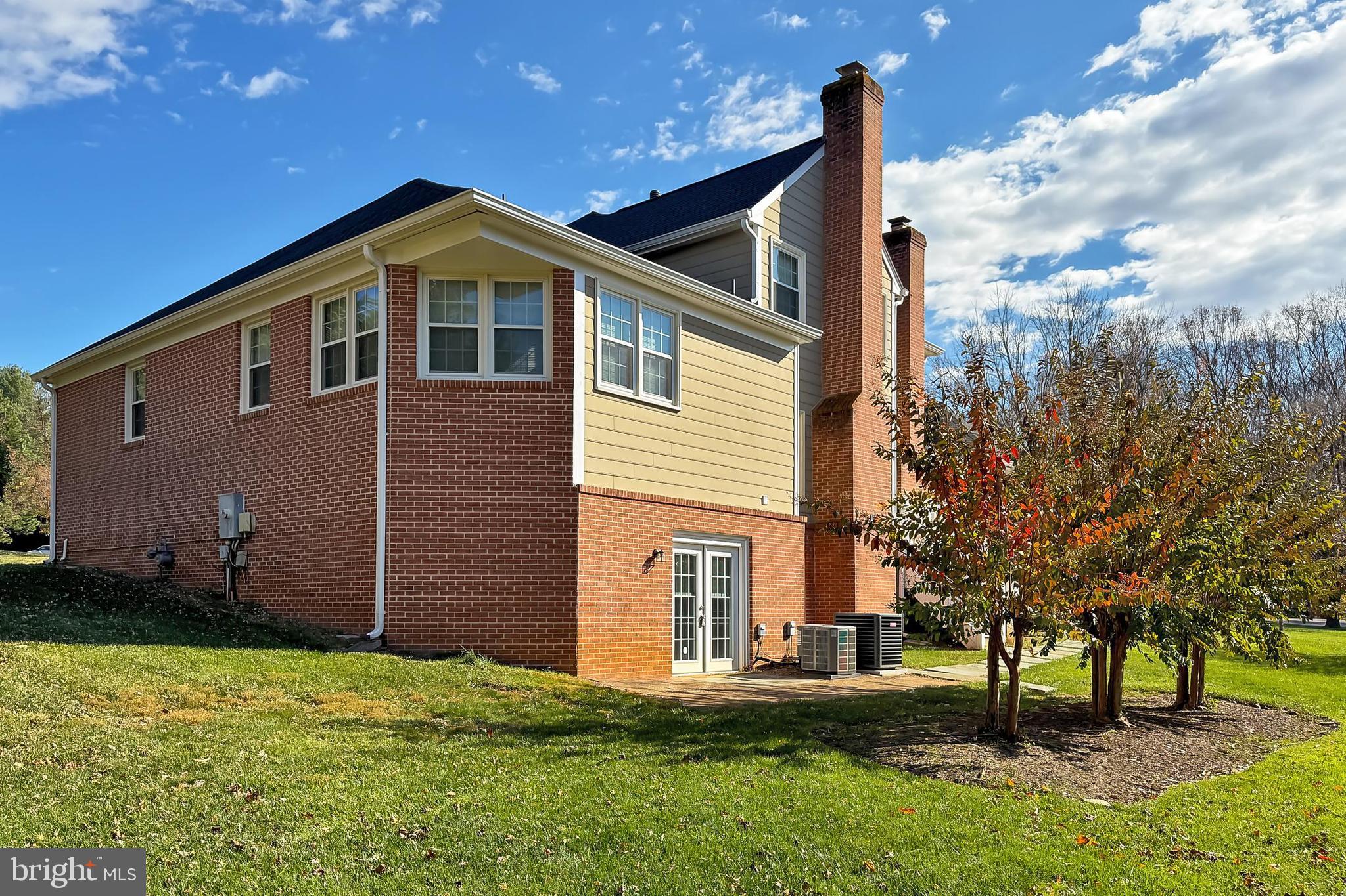 MIDDLETON TWO - Residential Lease