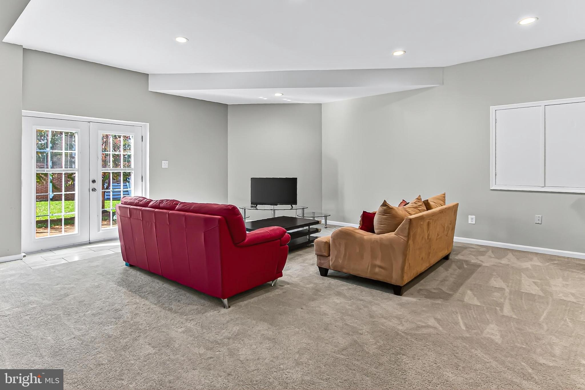 MIDDLETON TWO - Residential Lease