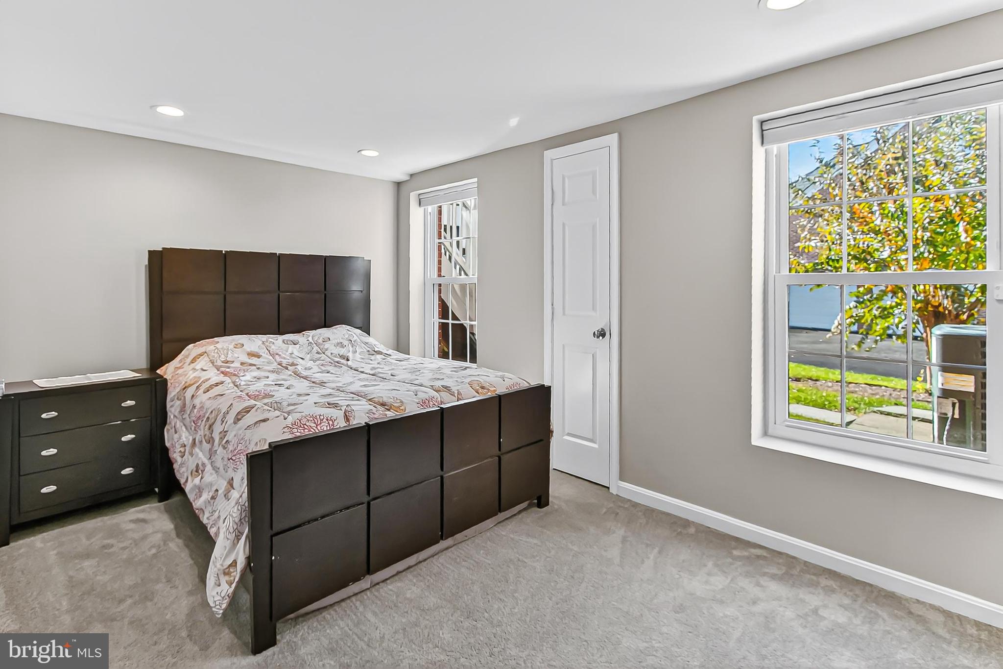 MIDDLETON TWO - Residential Lease