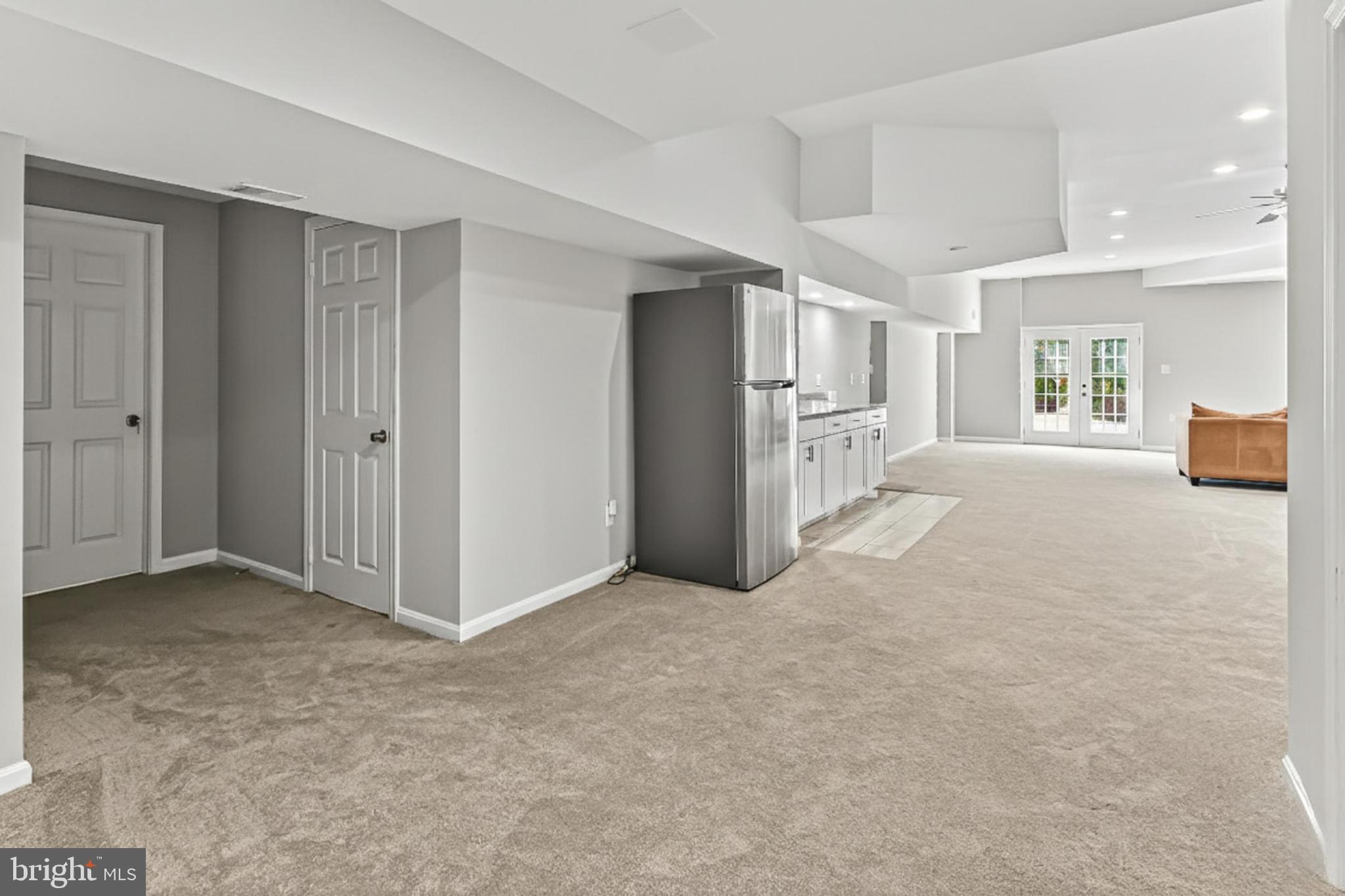 MIDDLETON TWO - Residential Lease