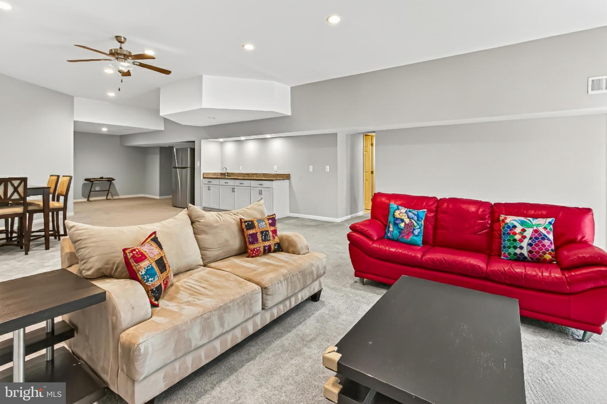 MIDDLETON TWO - Residential Lease