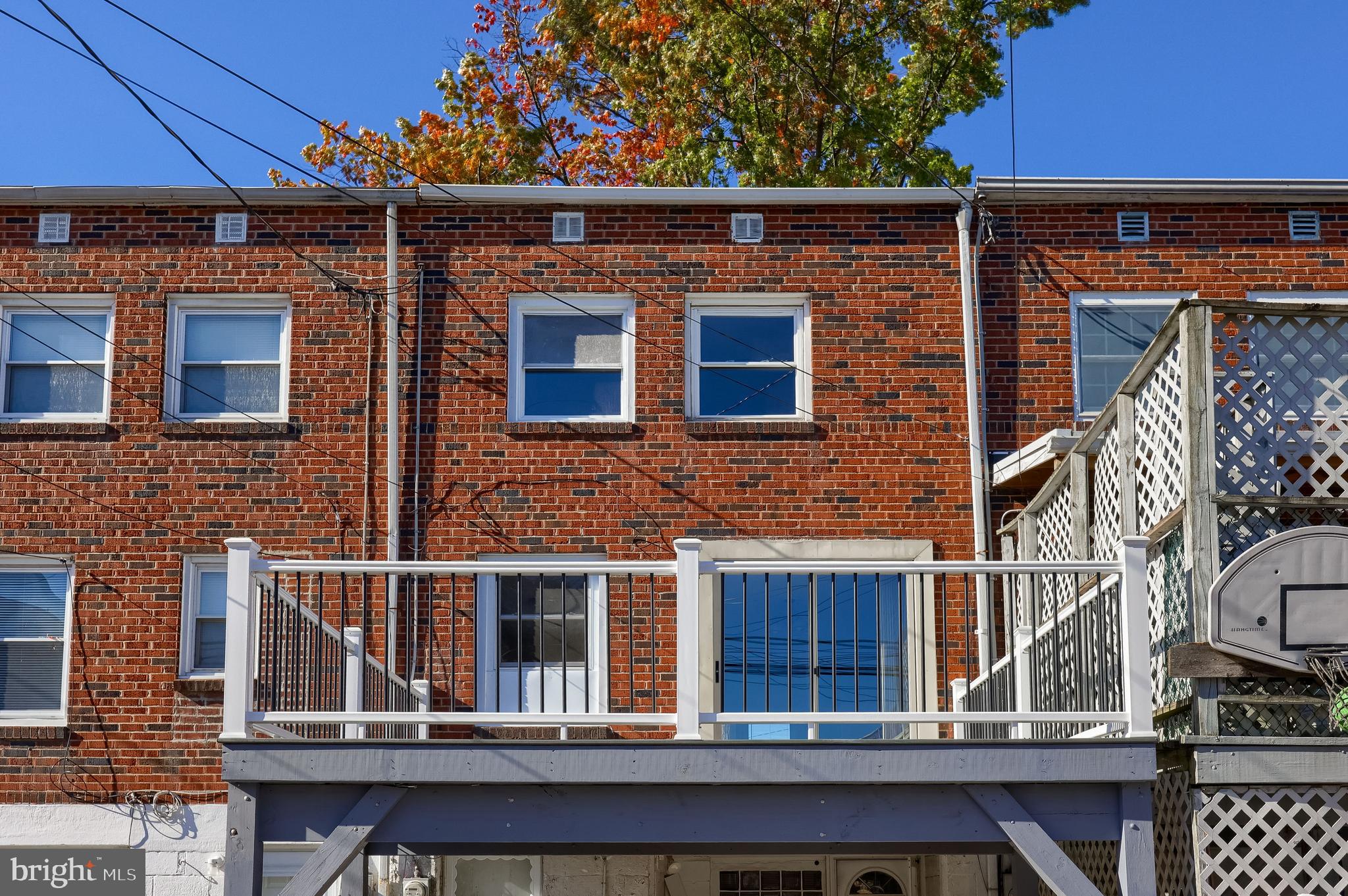 MELROSE GARDENS - Residential