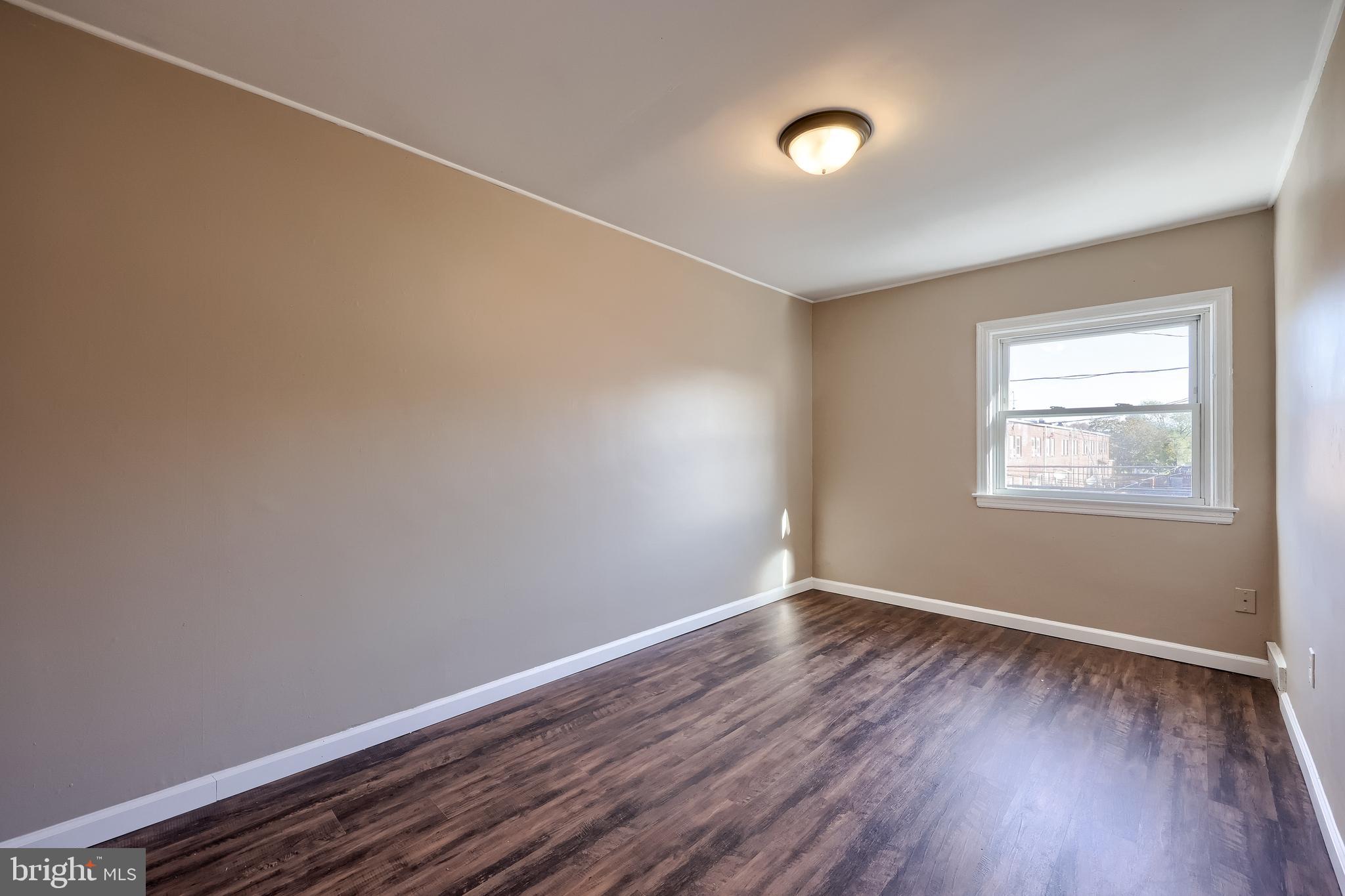 MELROSE GARDENS - Residential