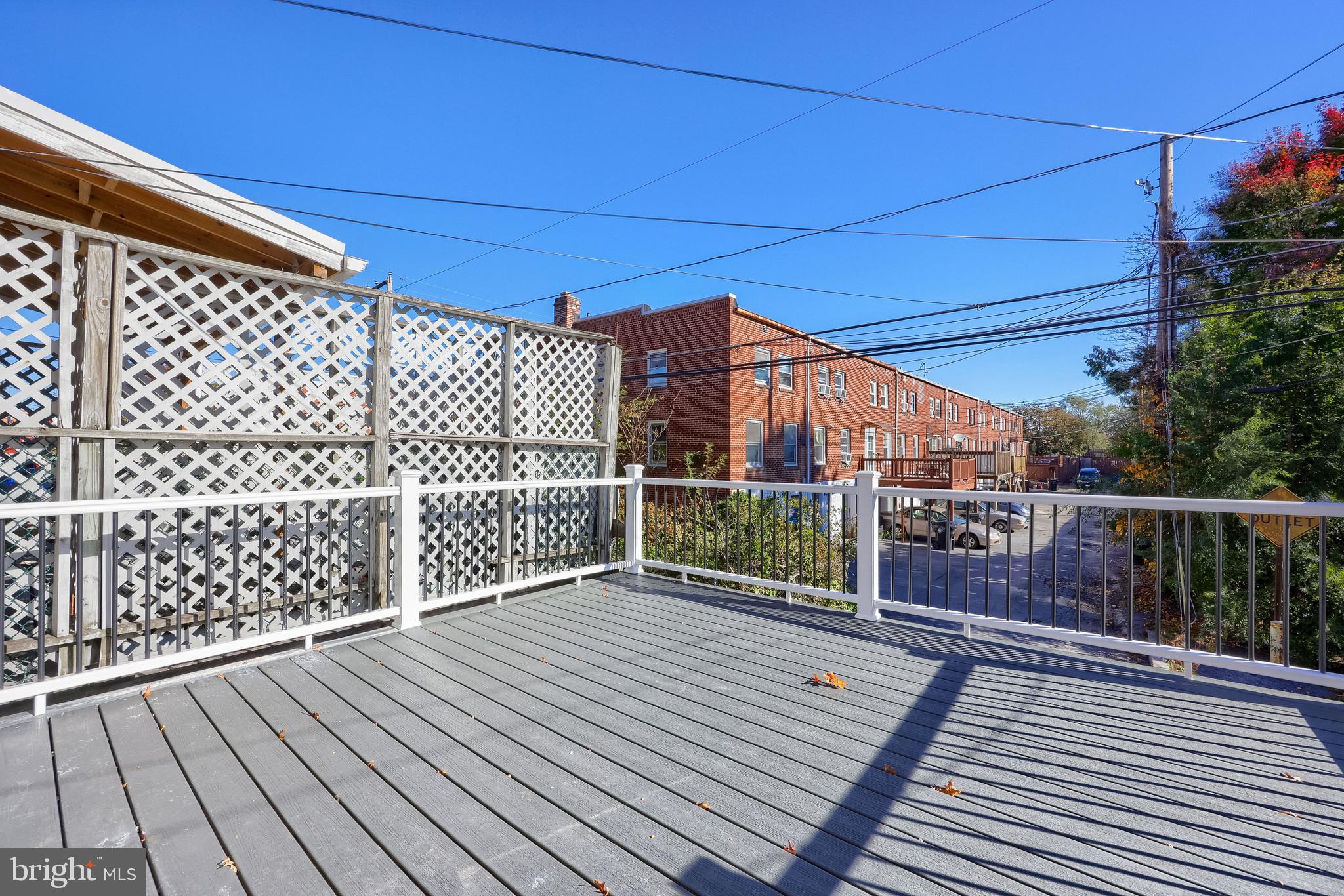 MELROSE GARDENS - Residential