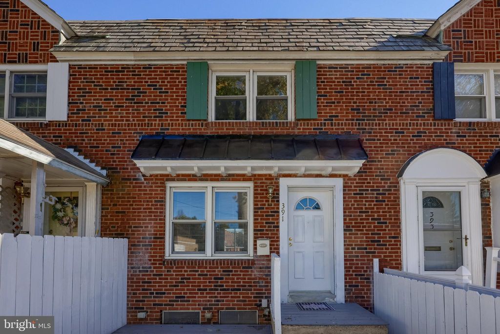 Photo of 391 Hale Avenue, HARRISBURG, PA 17104 (MLS # PADA2051034)