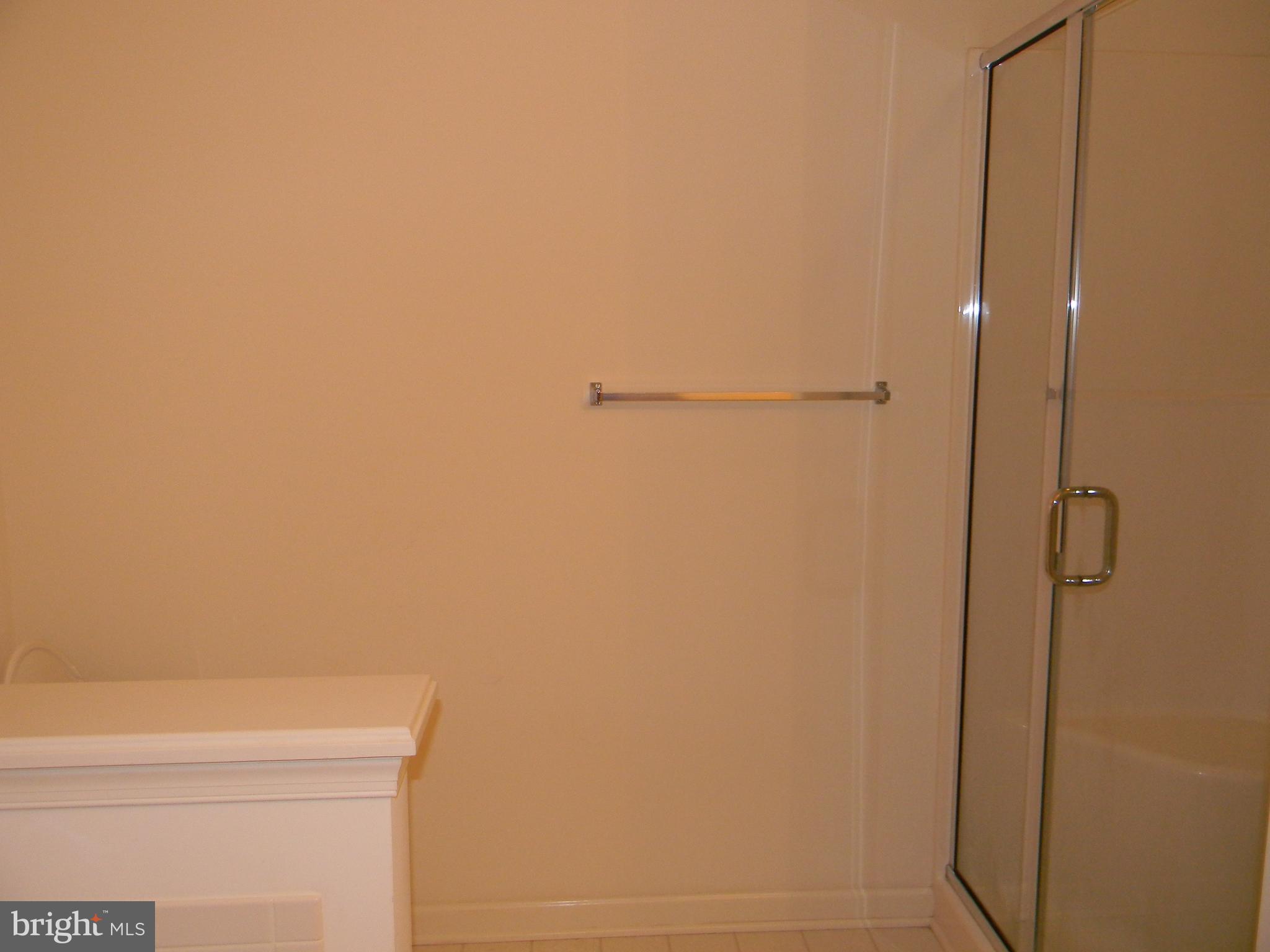 CHESAPEAKE CLUB - Residential Lease