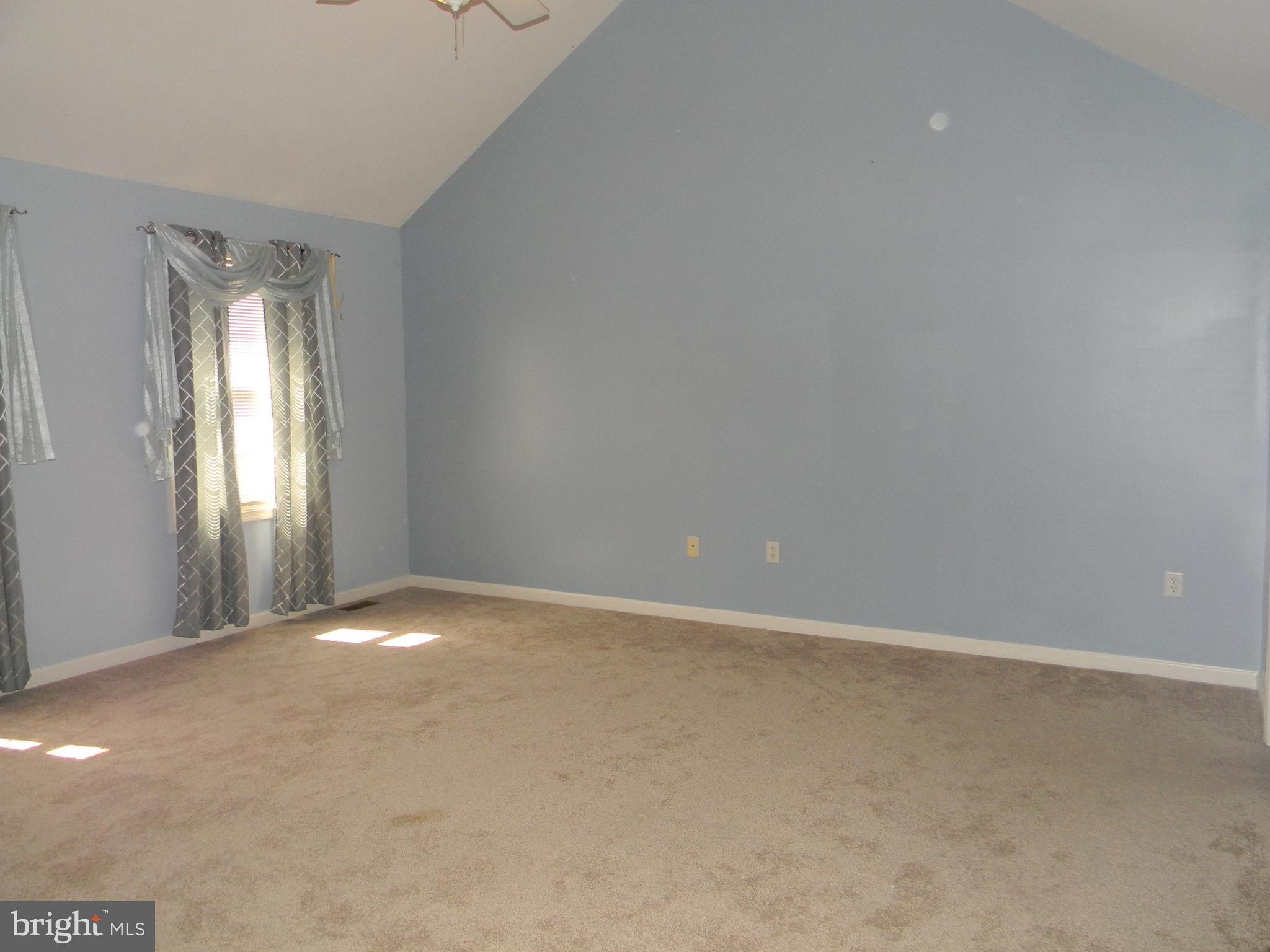 CHESAPEAKE CLUB - Residential Lease