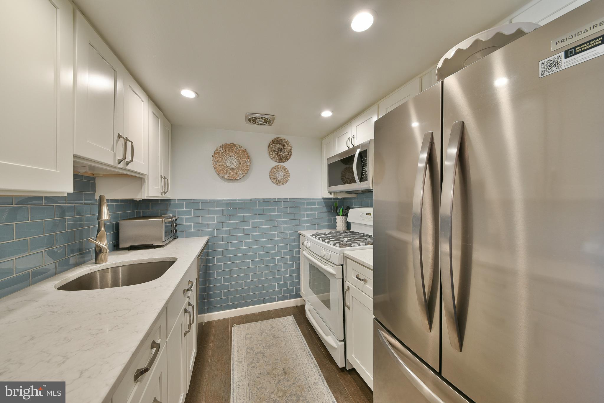 BEAVER HILL - Residential