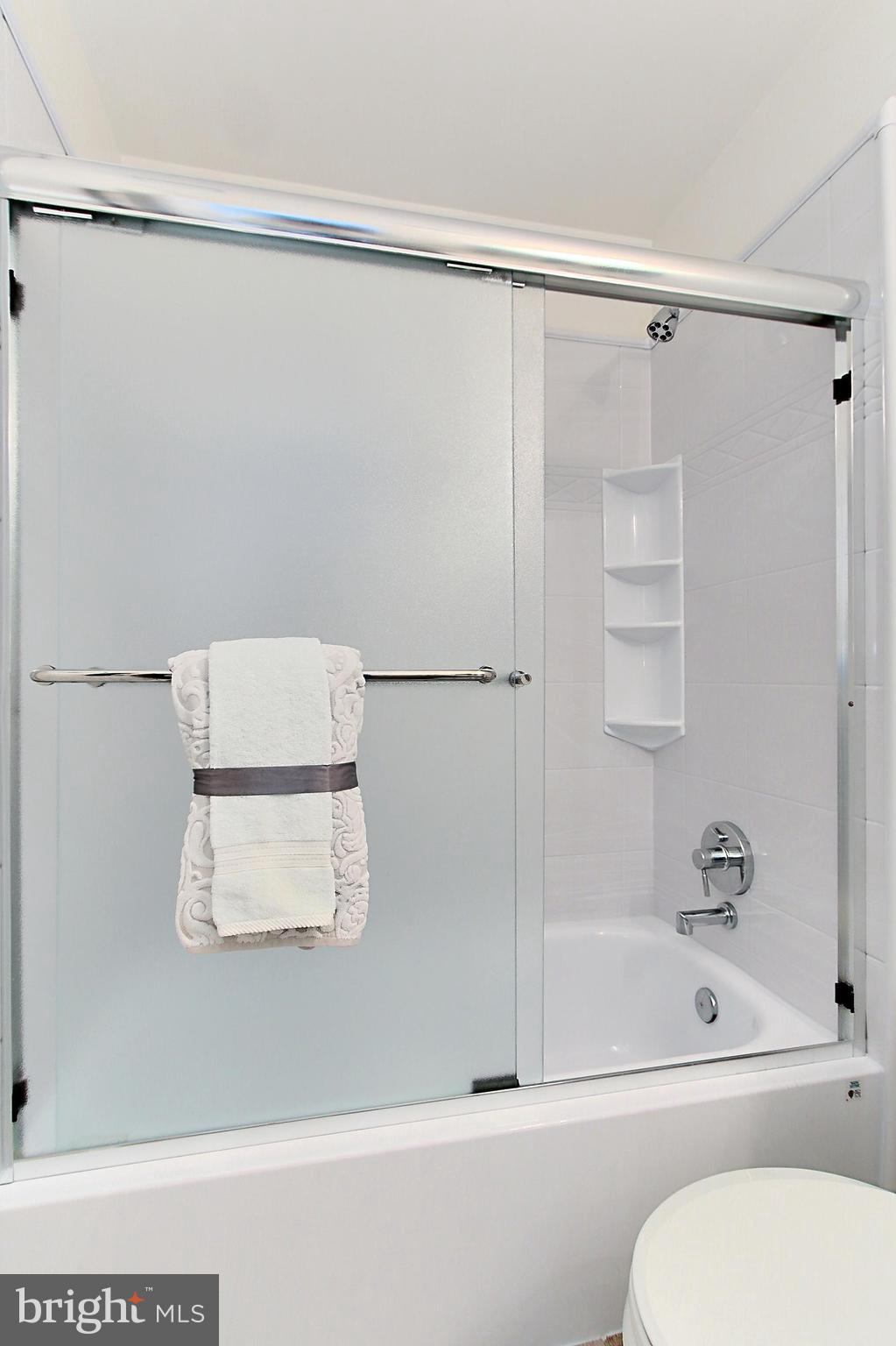 KINGSTOWNE - Residential