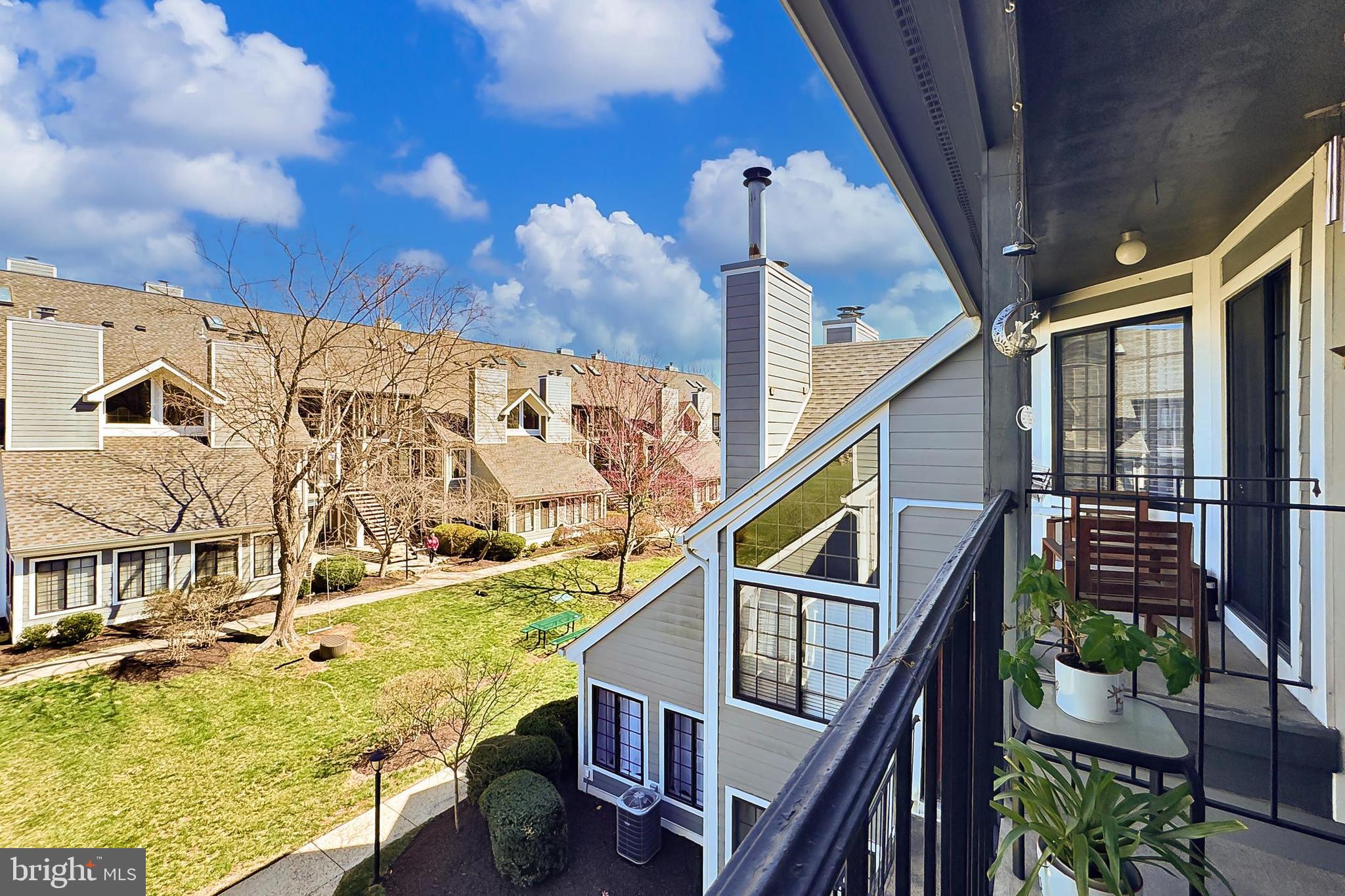 KINGSTOWNE - Residential