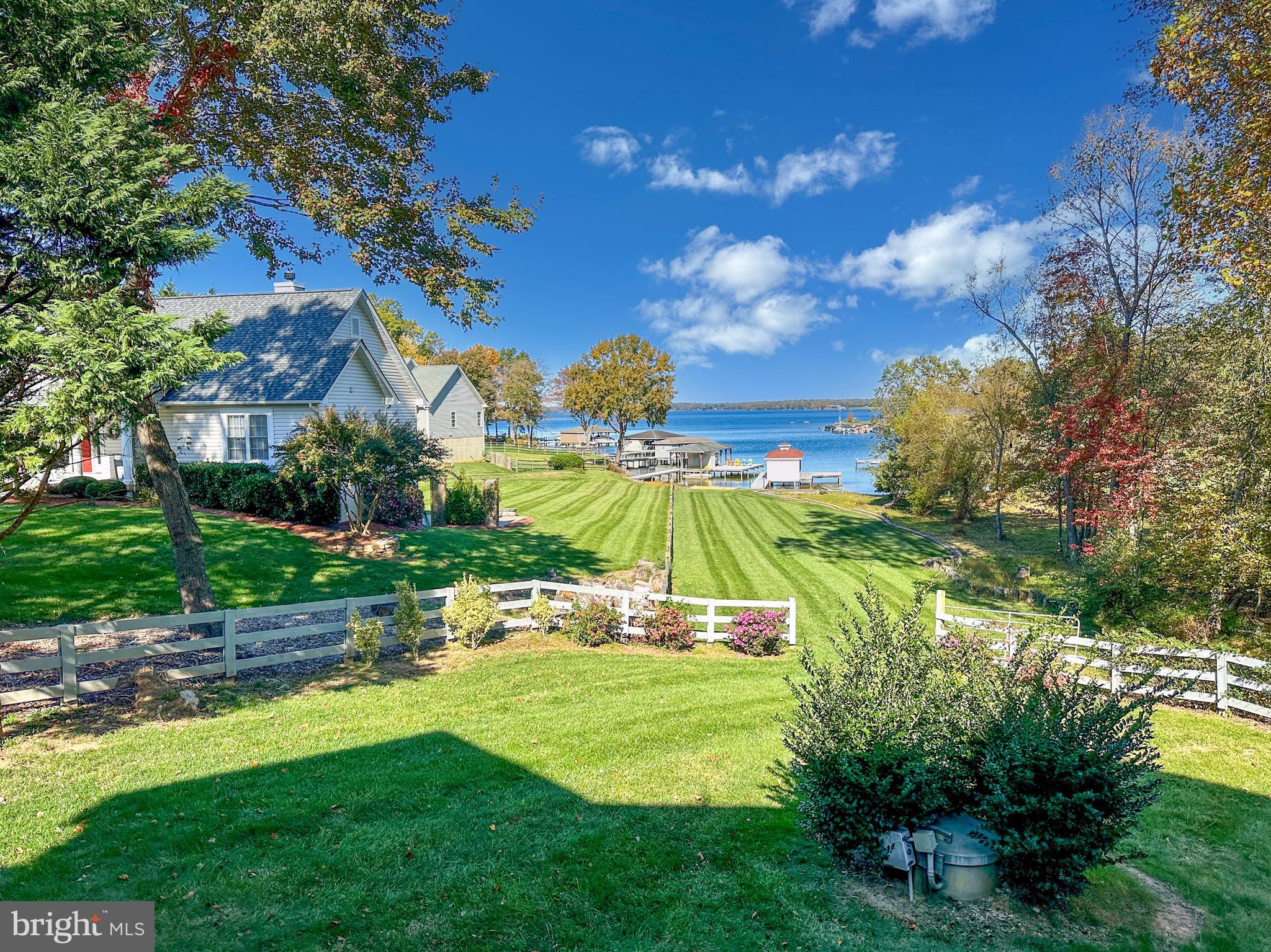 PLEASANT VIEW - Residential