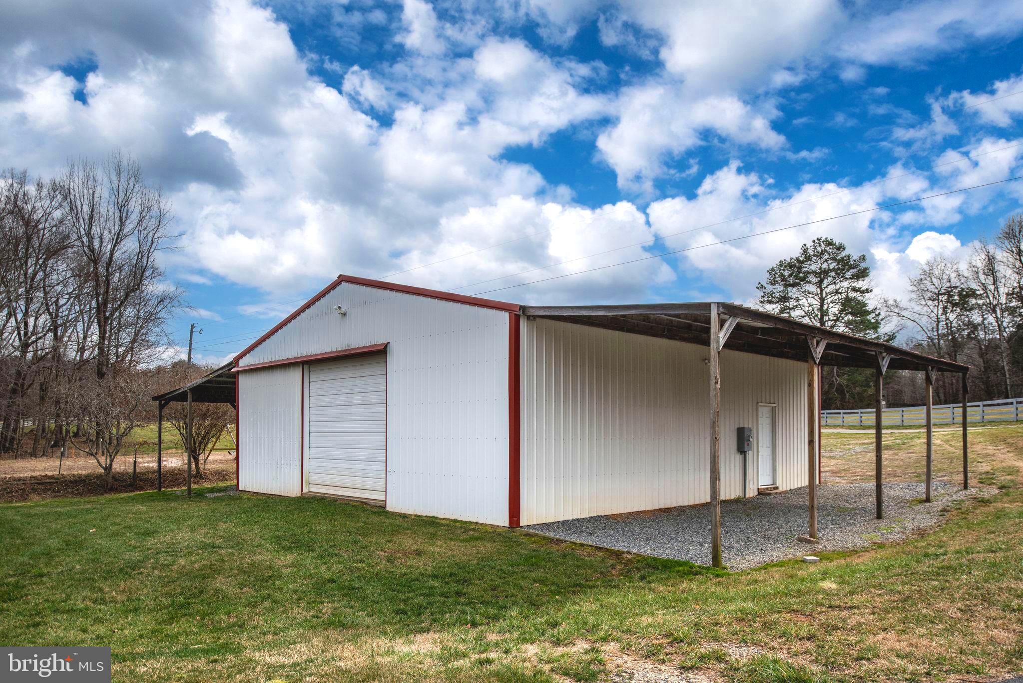 PLEASANT VIEW - Residential
