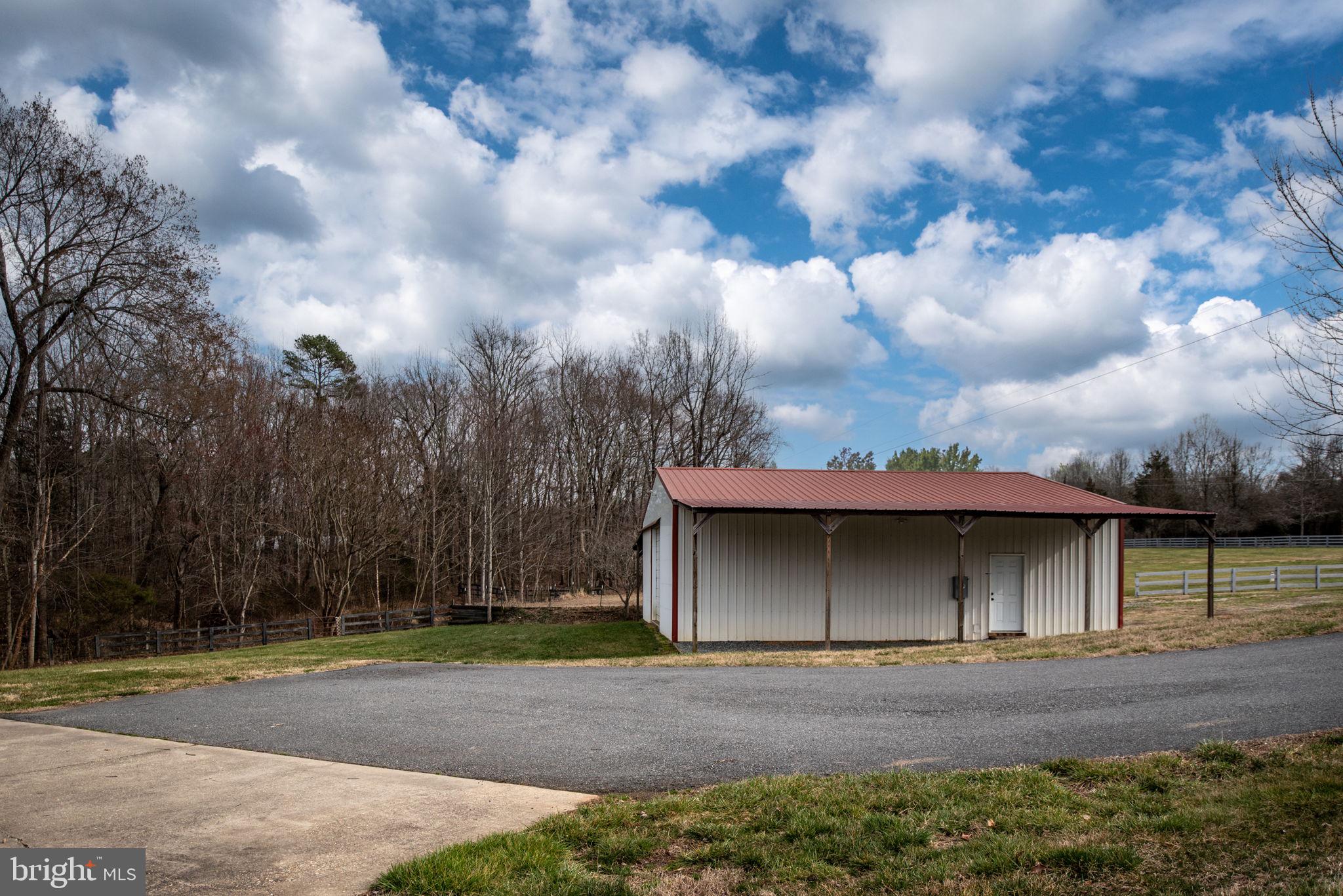 PLEASANT VIEW - Residential