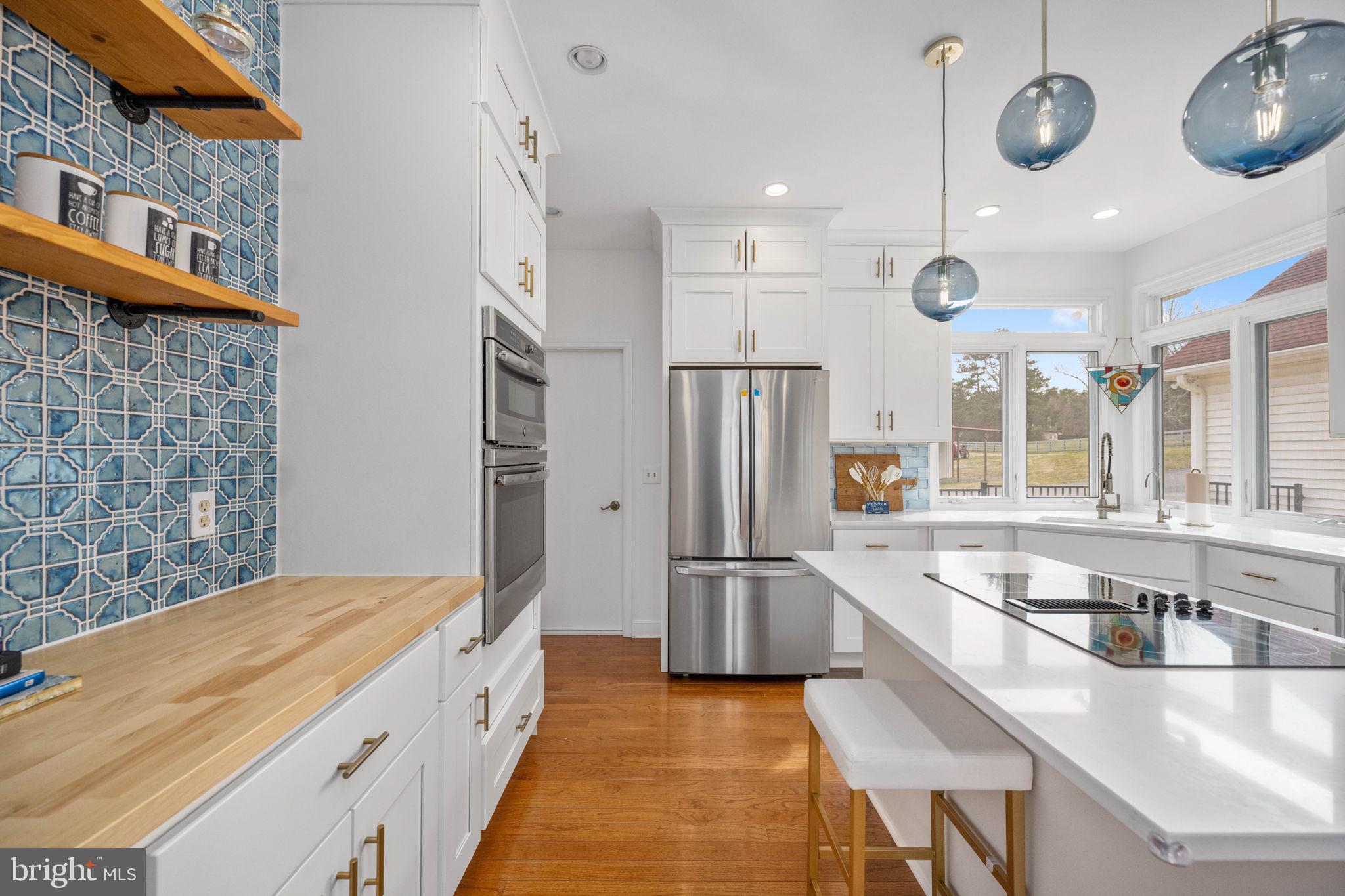 PLEASANT VIEW - Residential