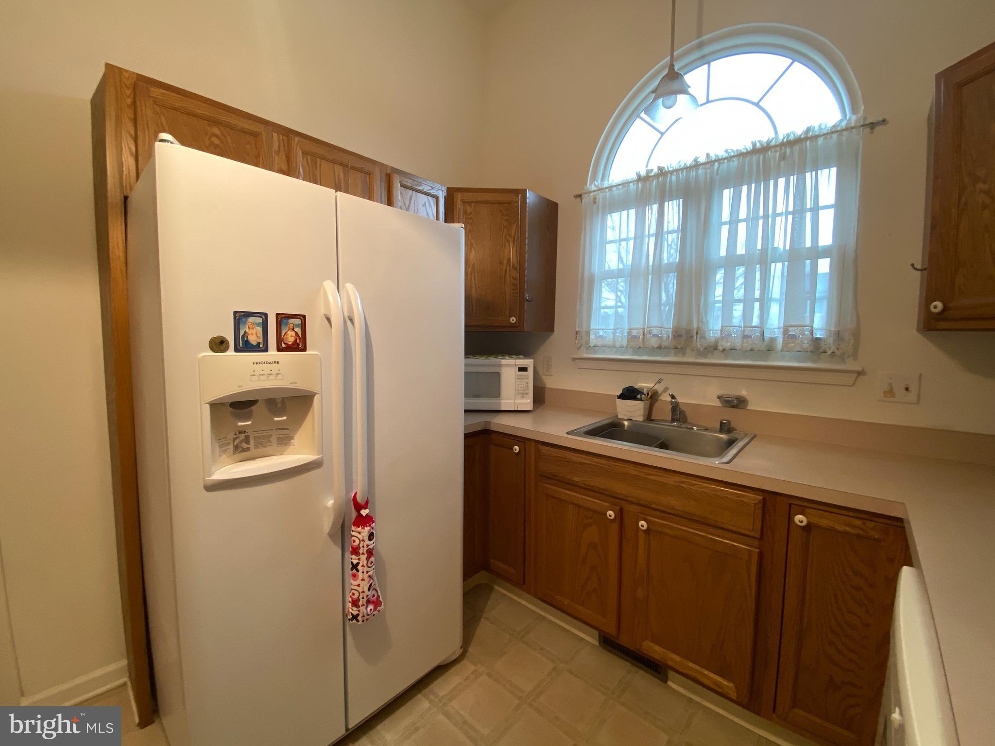 SUNNYSIDE VILLAGE - Residential