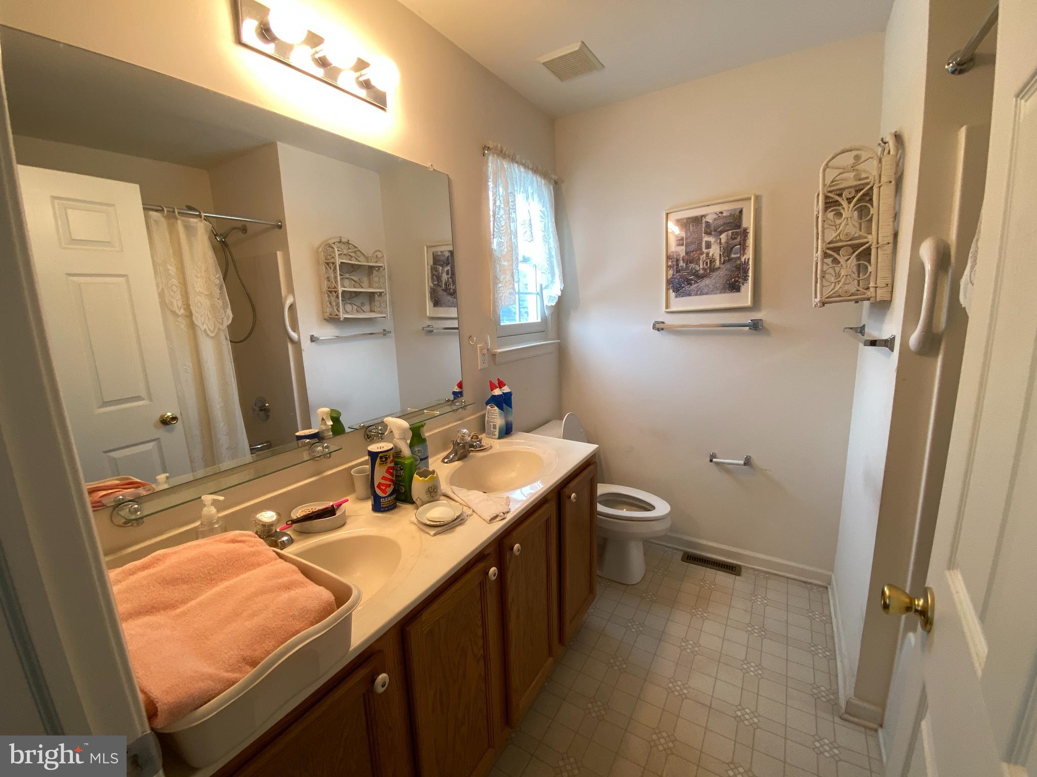 SUNNYSIDE VILLAGE - Residential