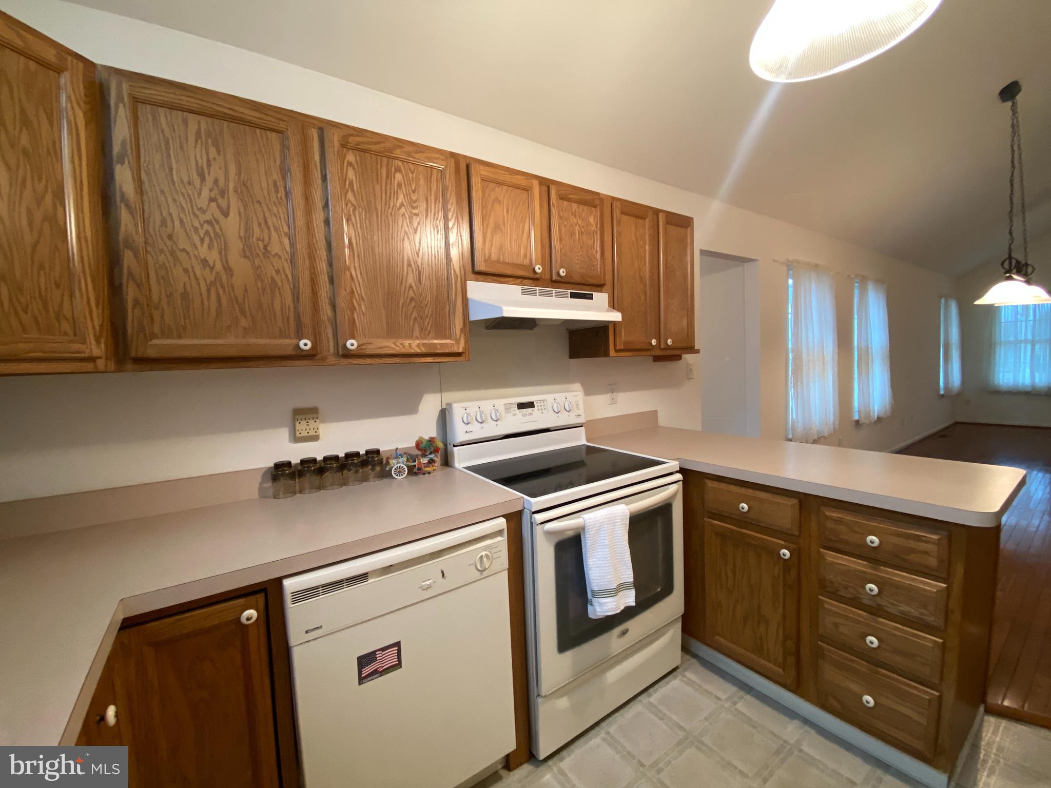 SUNNYSIDE VILLAGE - Residential