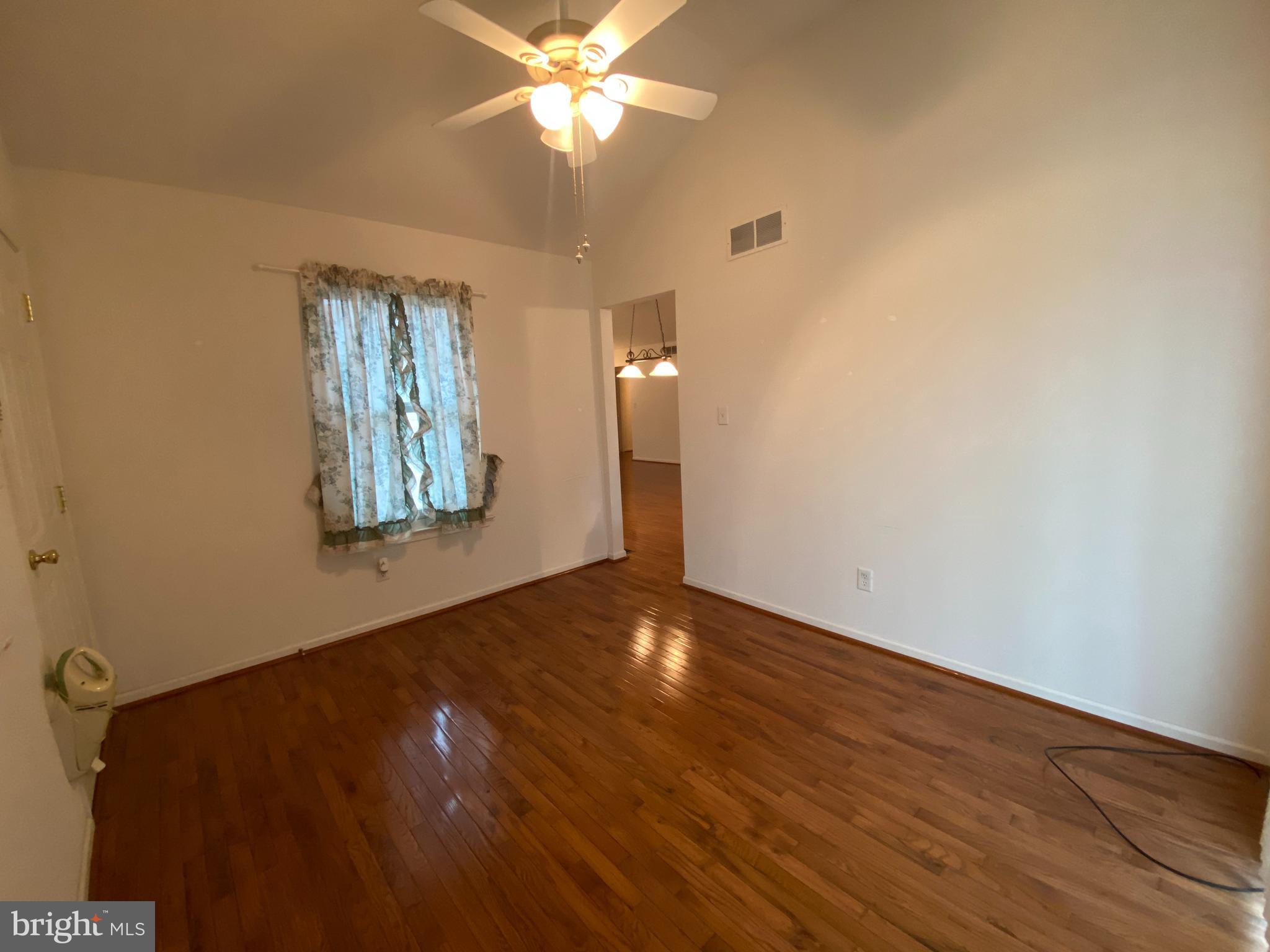 SUNNYSIDE VILLAGE - Residential