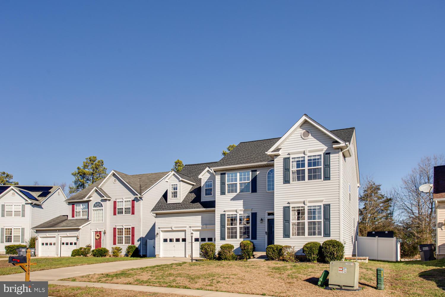 WESTBURY - Residential