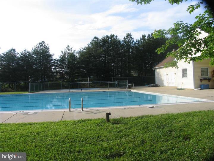 WESTBURY - Residential