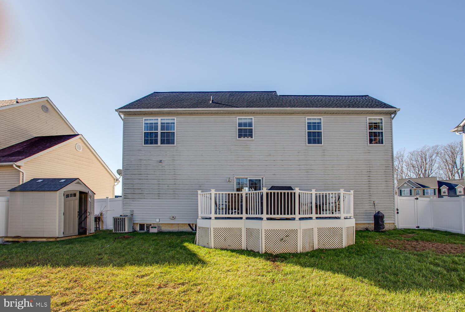 WESTBURY - Residential