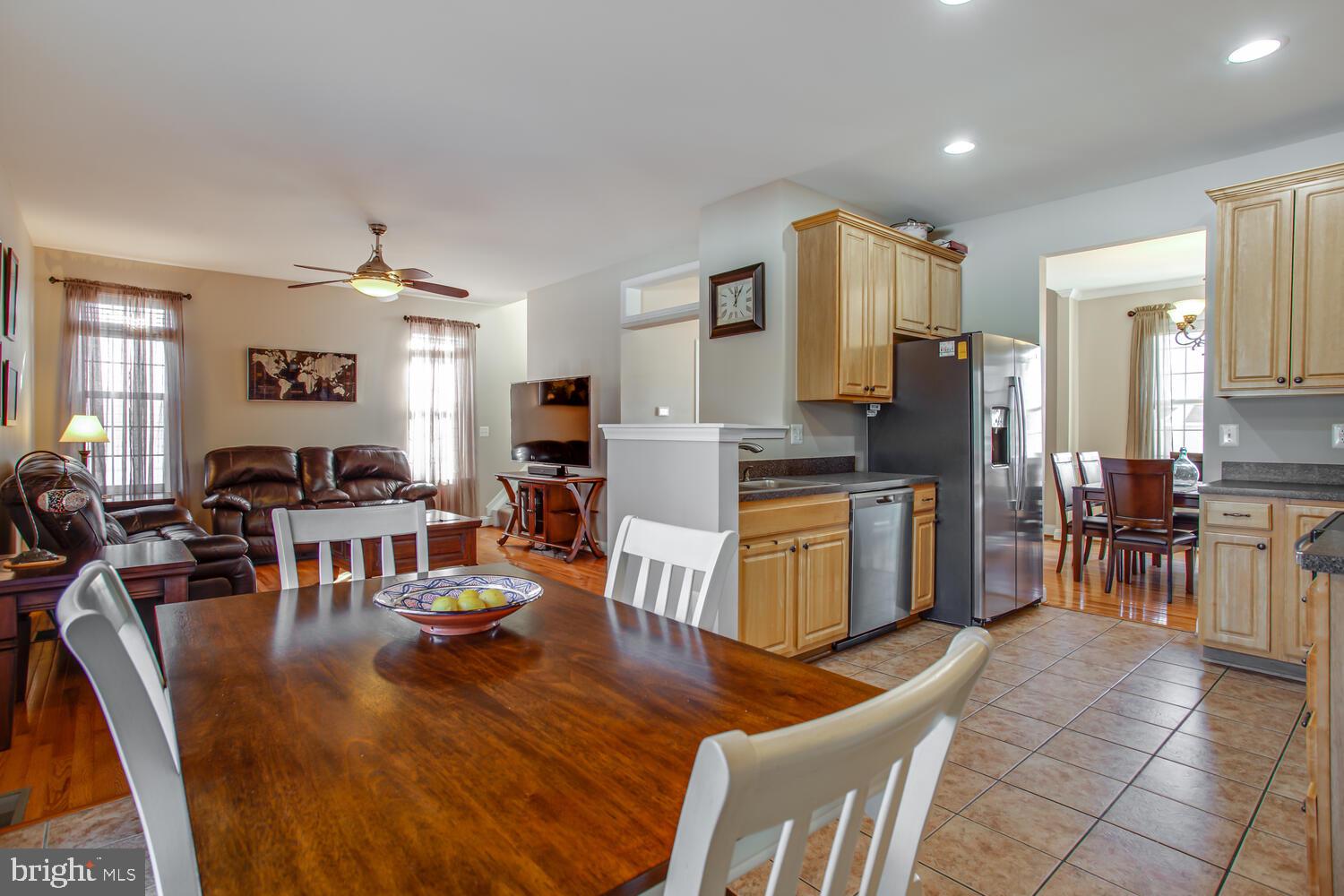 WESTBURY - Residential