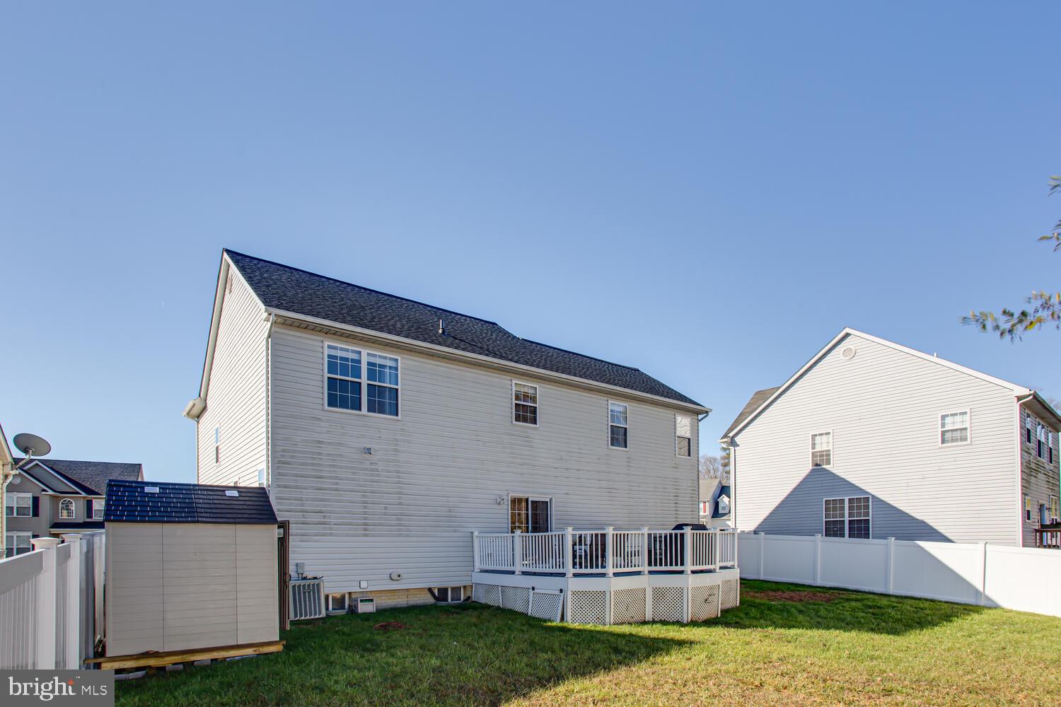 WESTBURY - Residential