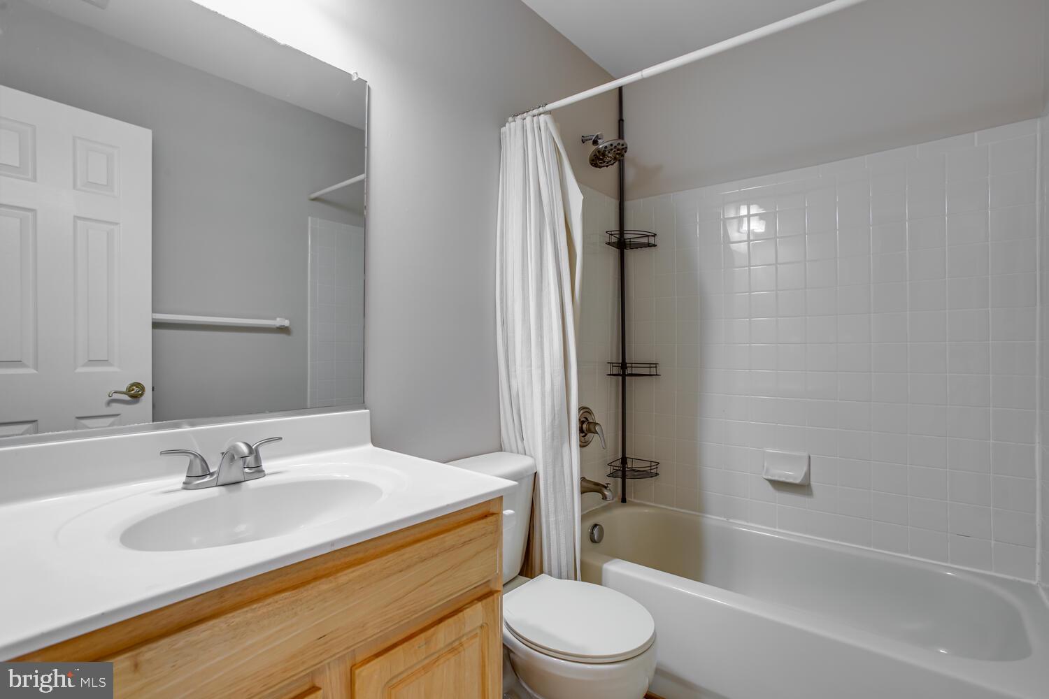 WESTBURY - Residential