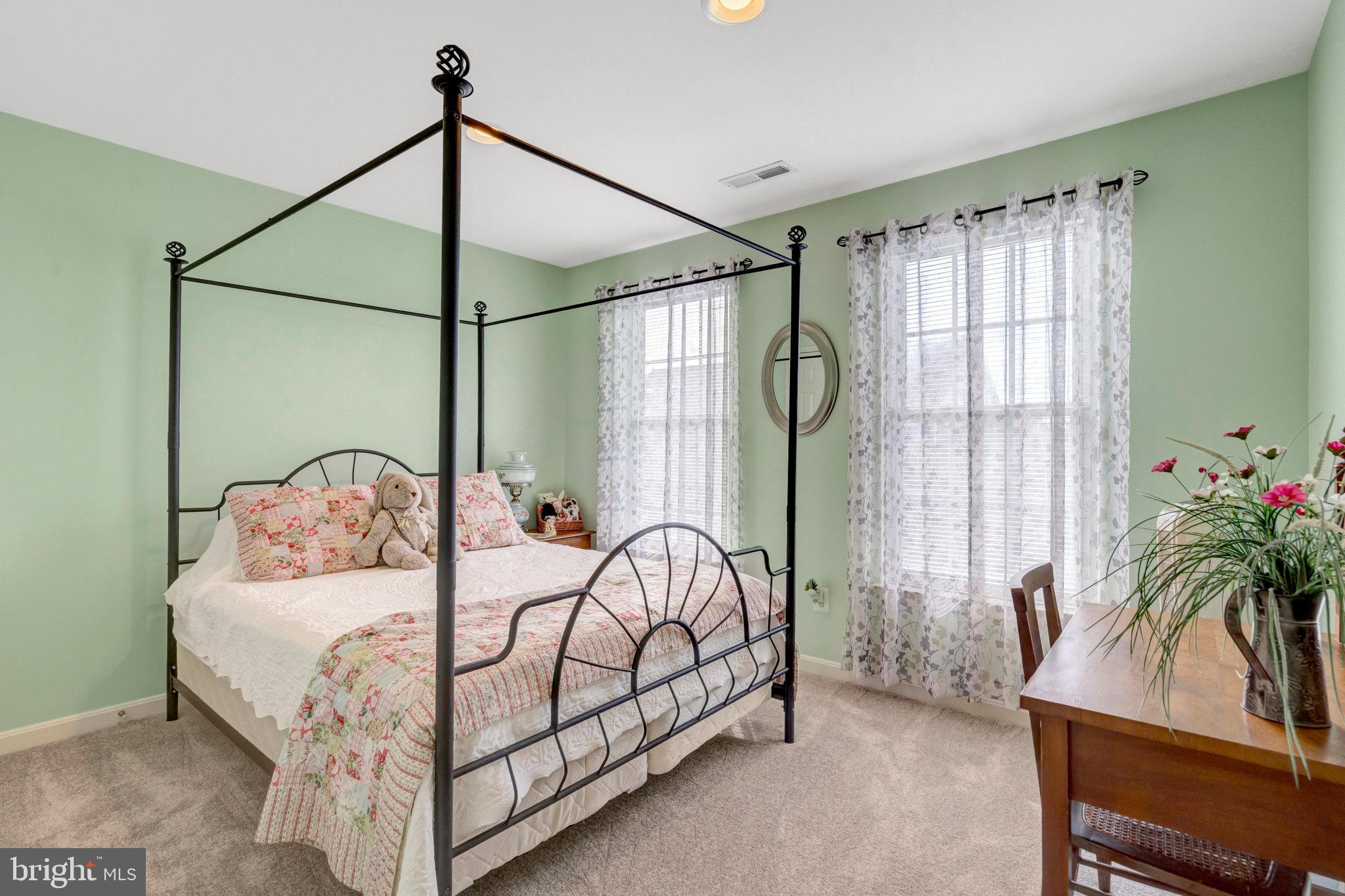 PIEDMONT - Residential