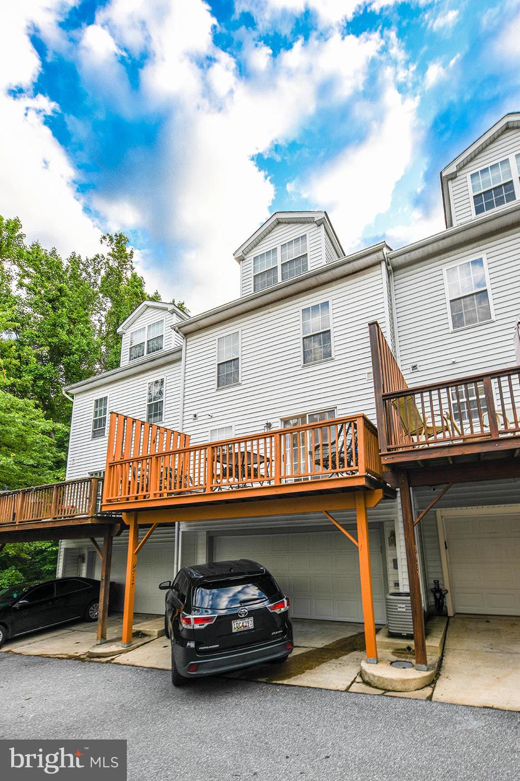 VILLAGES OF WINTERSET - Residential