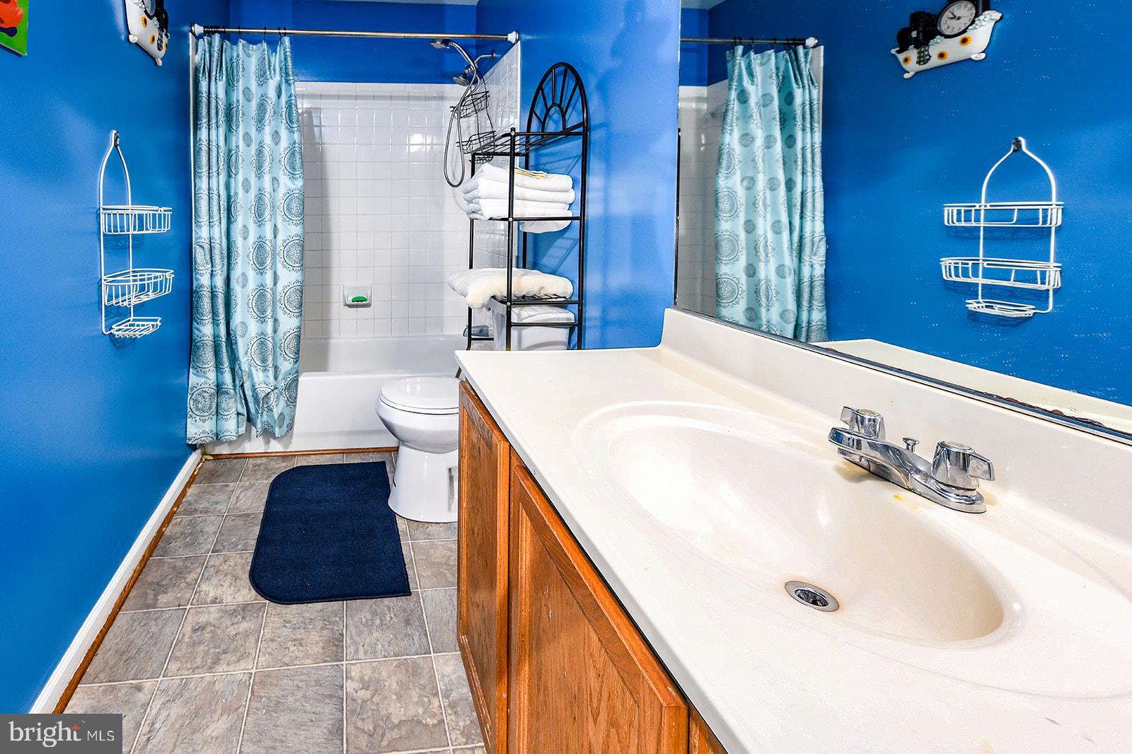 VILLAGES OF WINTERSET - Residential