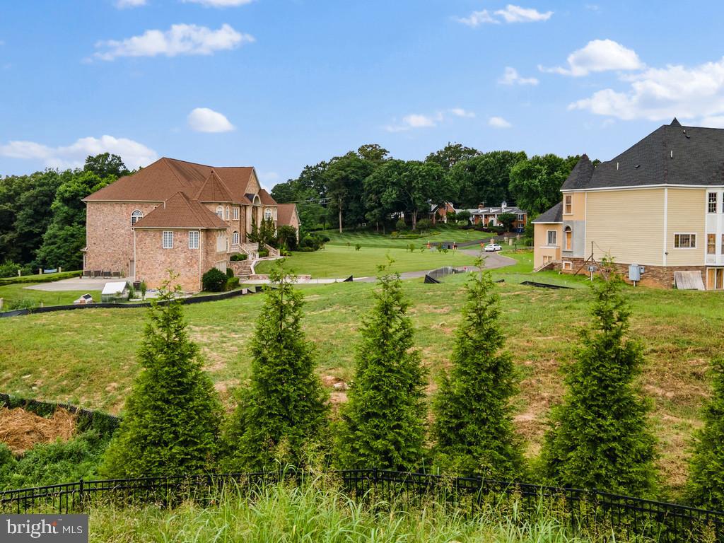 11703 SUGARLAND ROAD