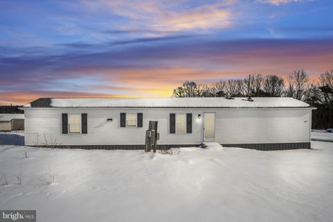 821 WINDY HILL ROAD SHERMANS DALE PA 17090