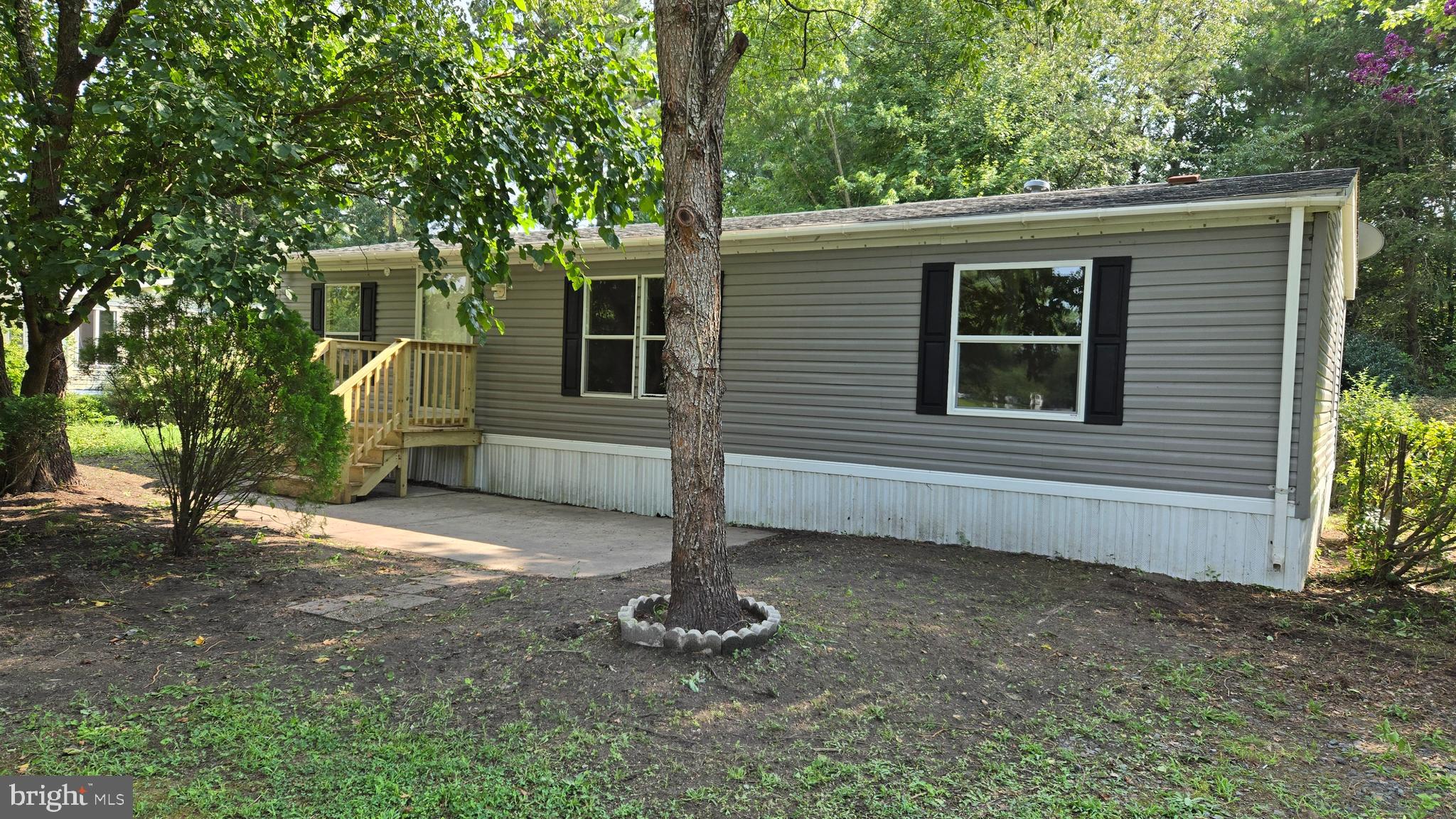 CEDARHURST ACRES - Residential