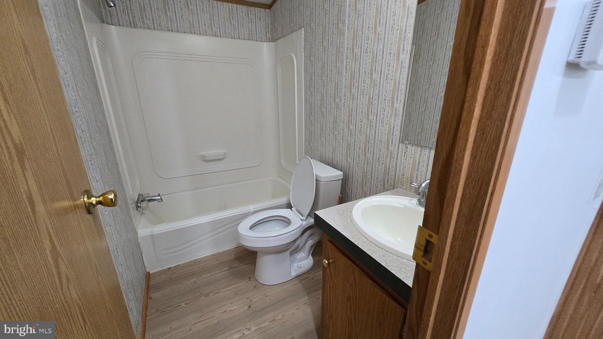 CEDARHURST ACRES - Residential