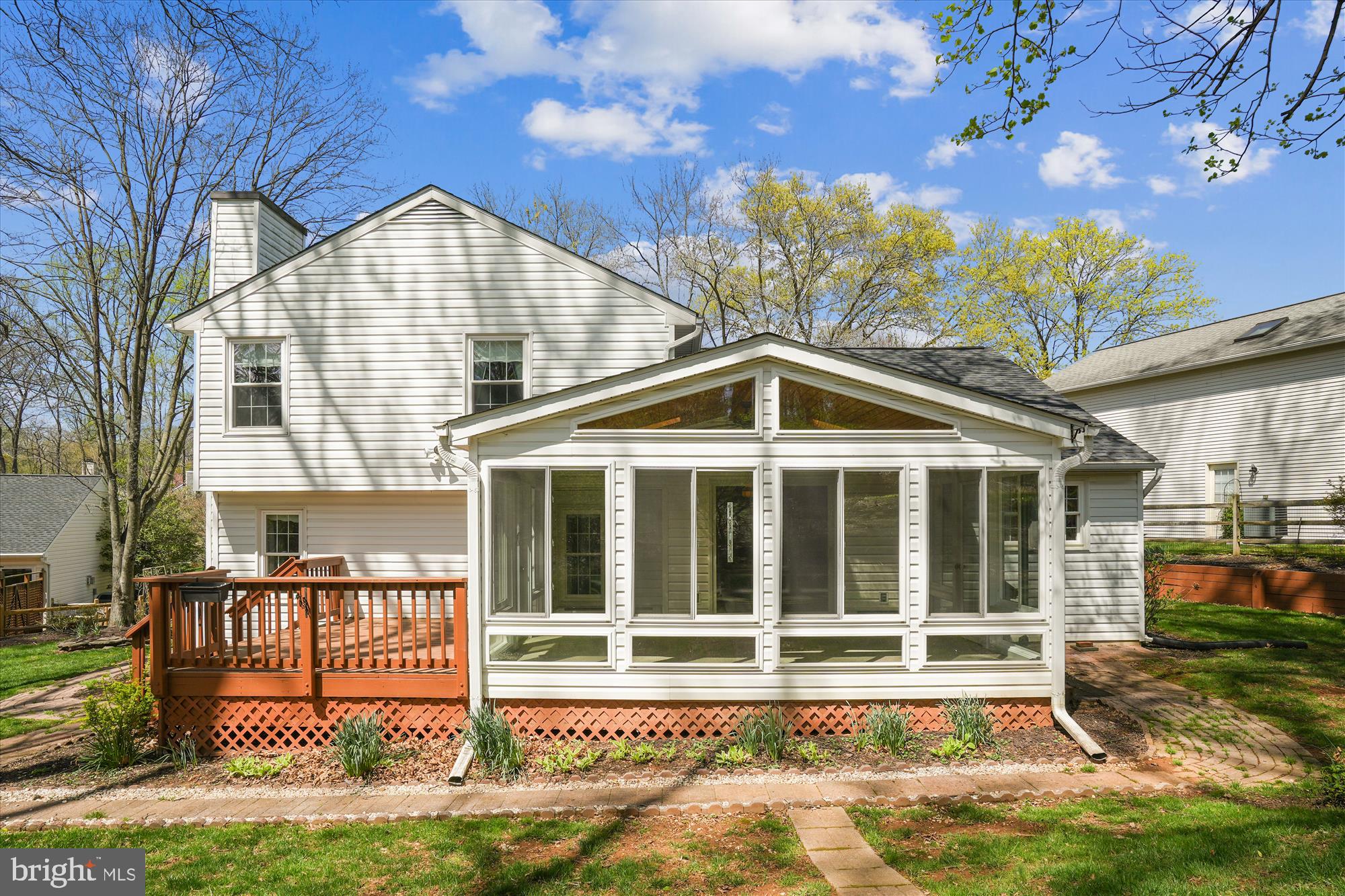 HUNTINGTON - Residential