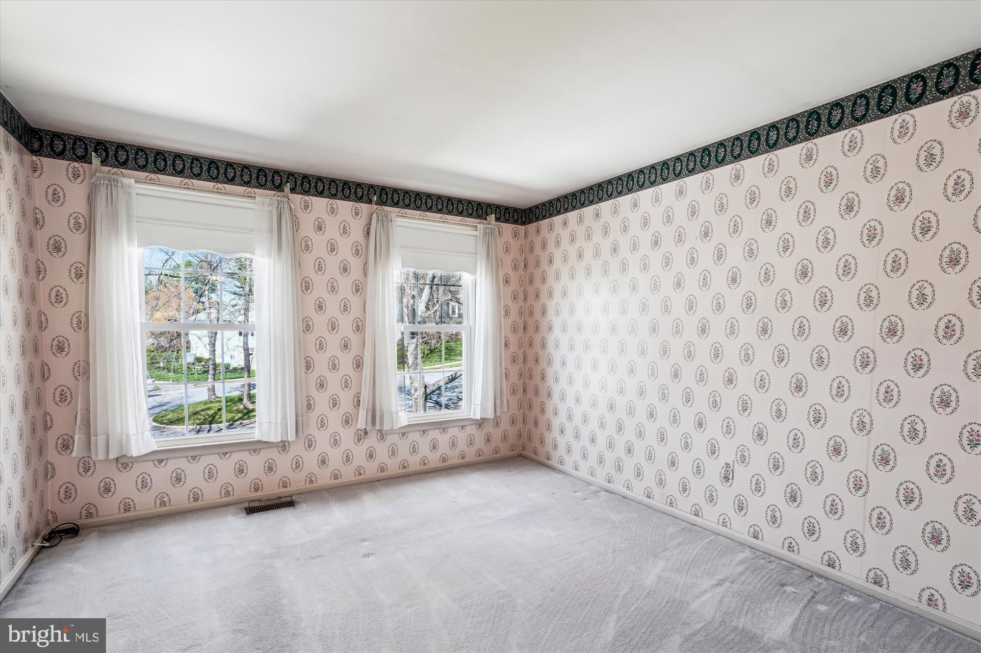 HUNTINGTON - Residential