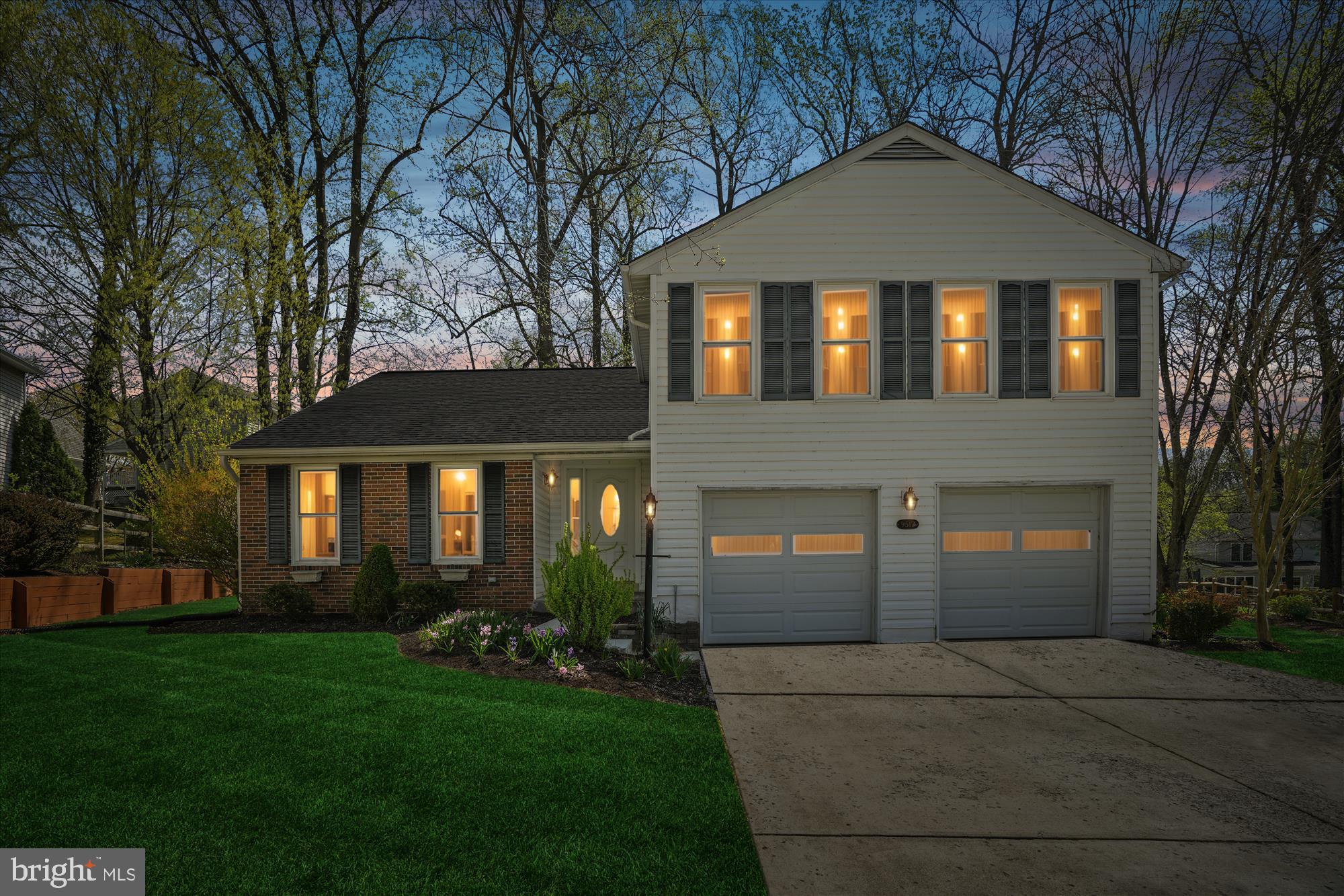 9517 SWEET GRASS RIDGE SE